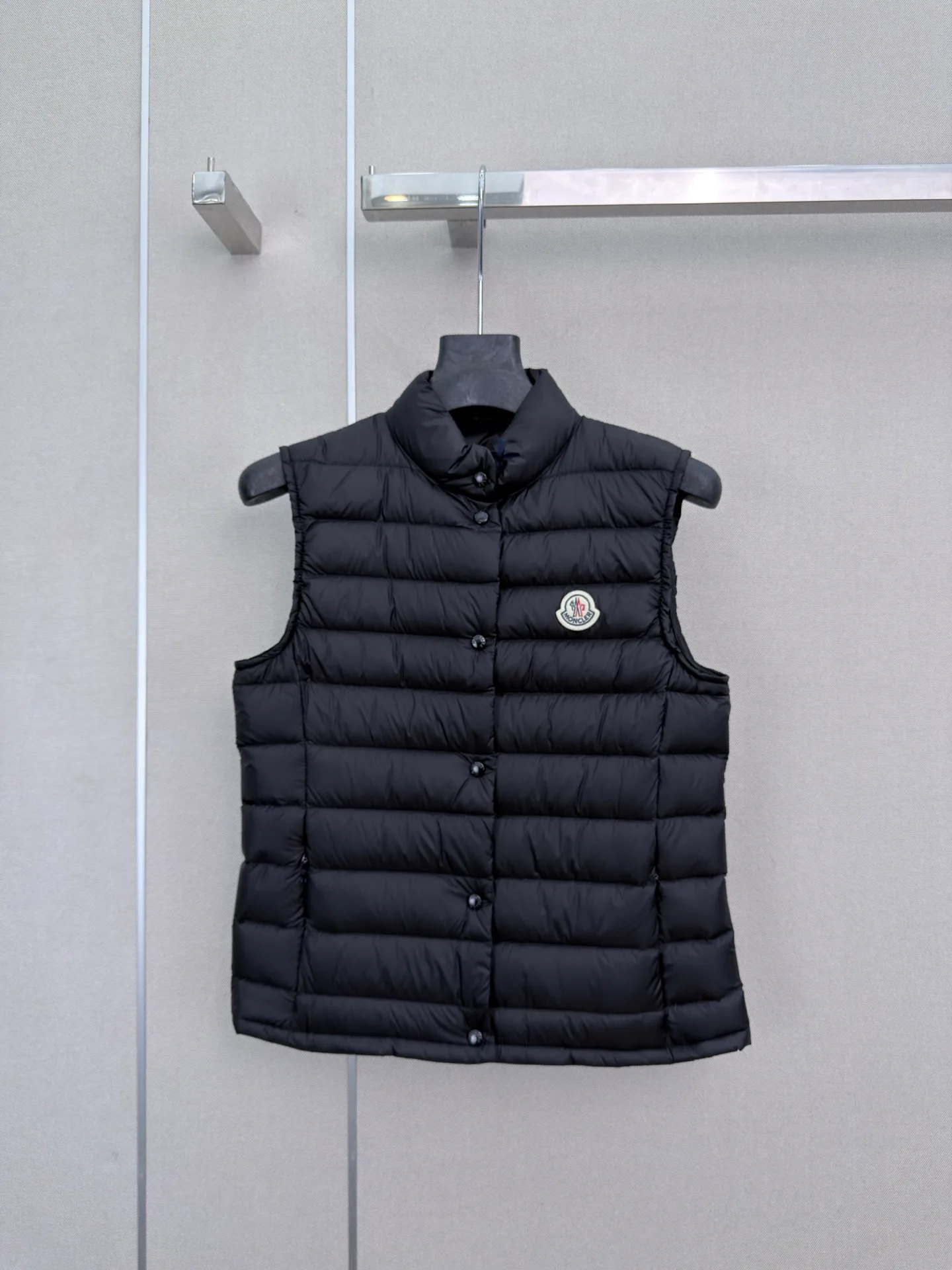 Women's Vests MONCLER 18108524