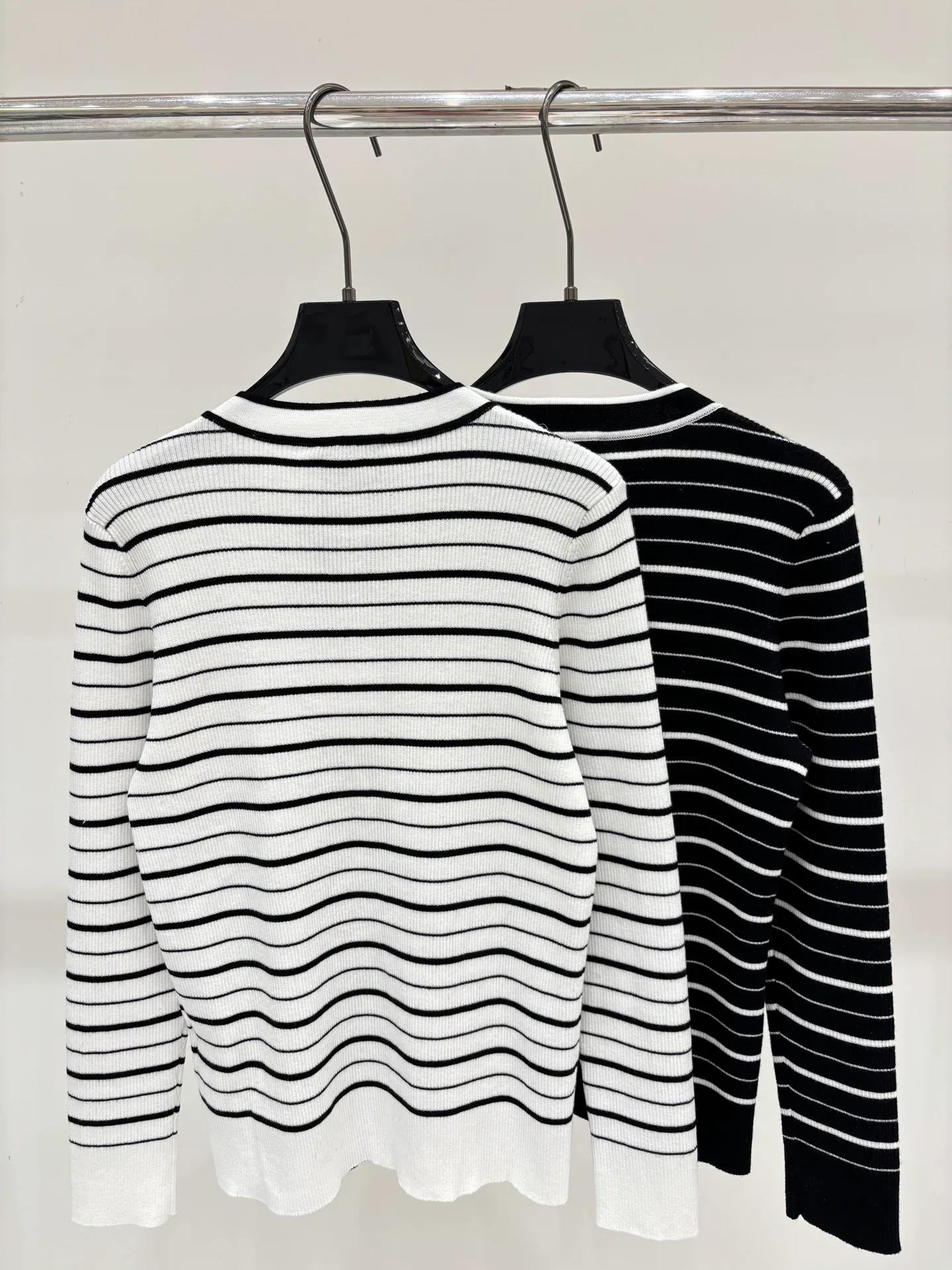 Women's Jumpers And Sweaters CHANEL 17696381