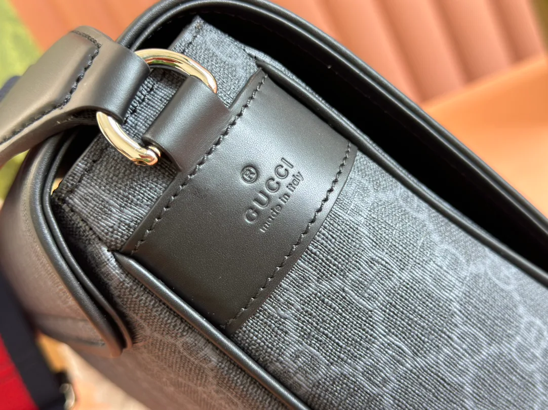 Women's Shoulder Bags GUCCI 17947636
