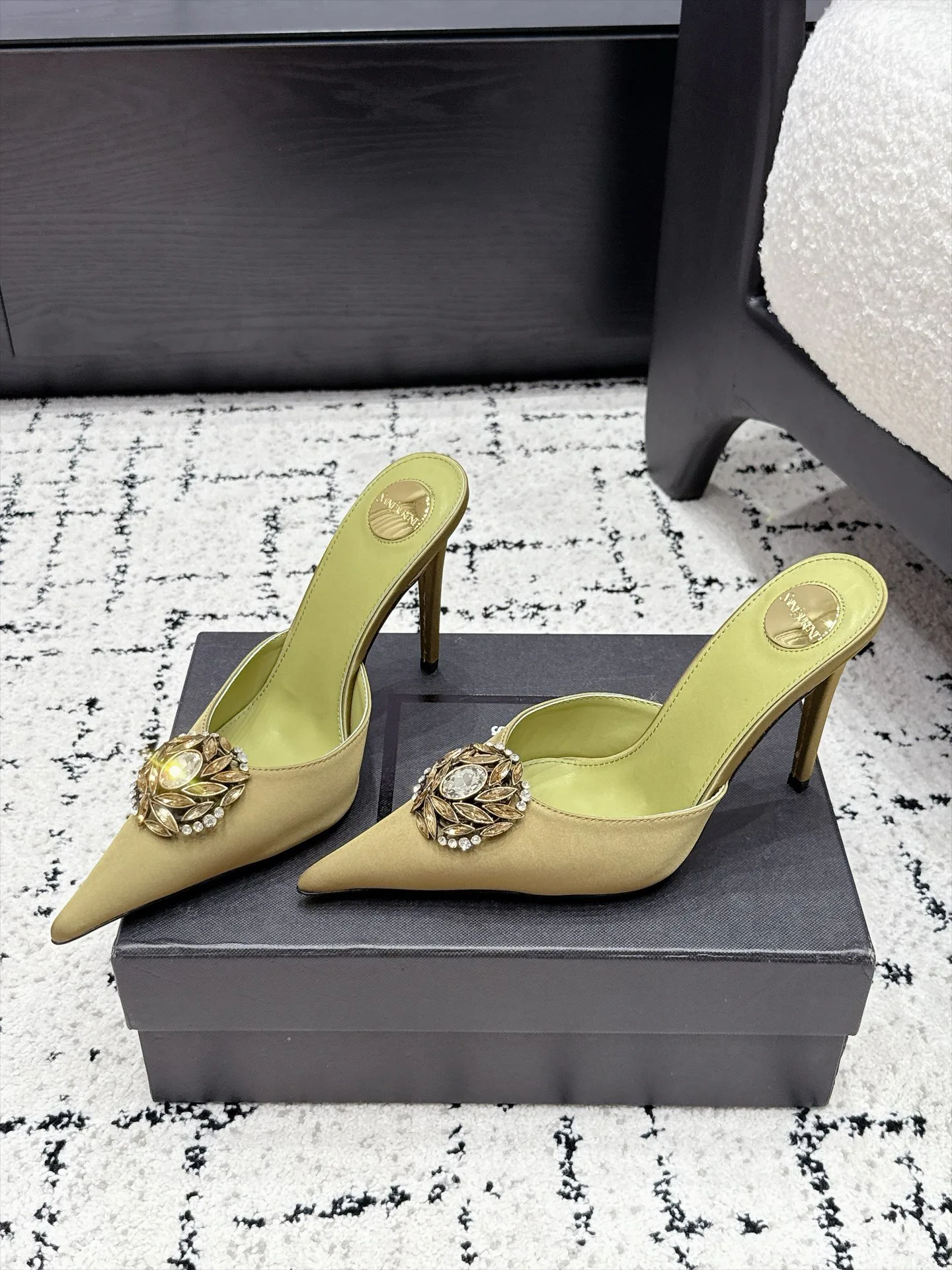 Women's Heels SAINT LAURENT 17946869