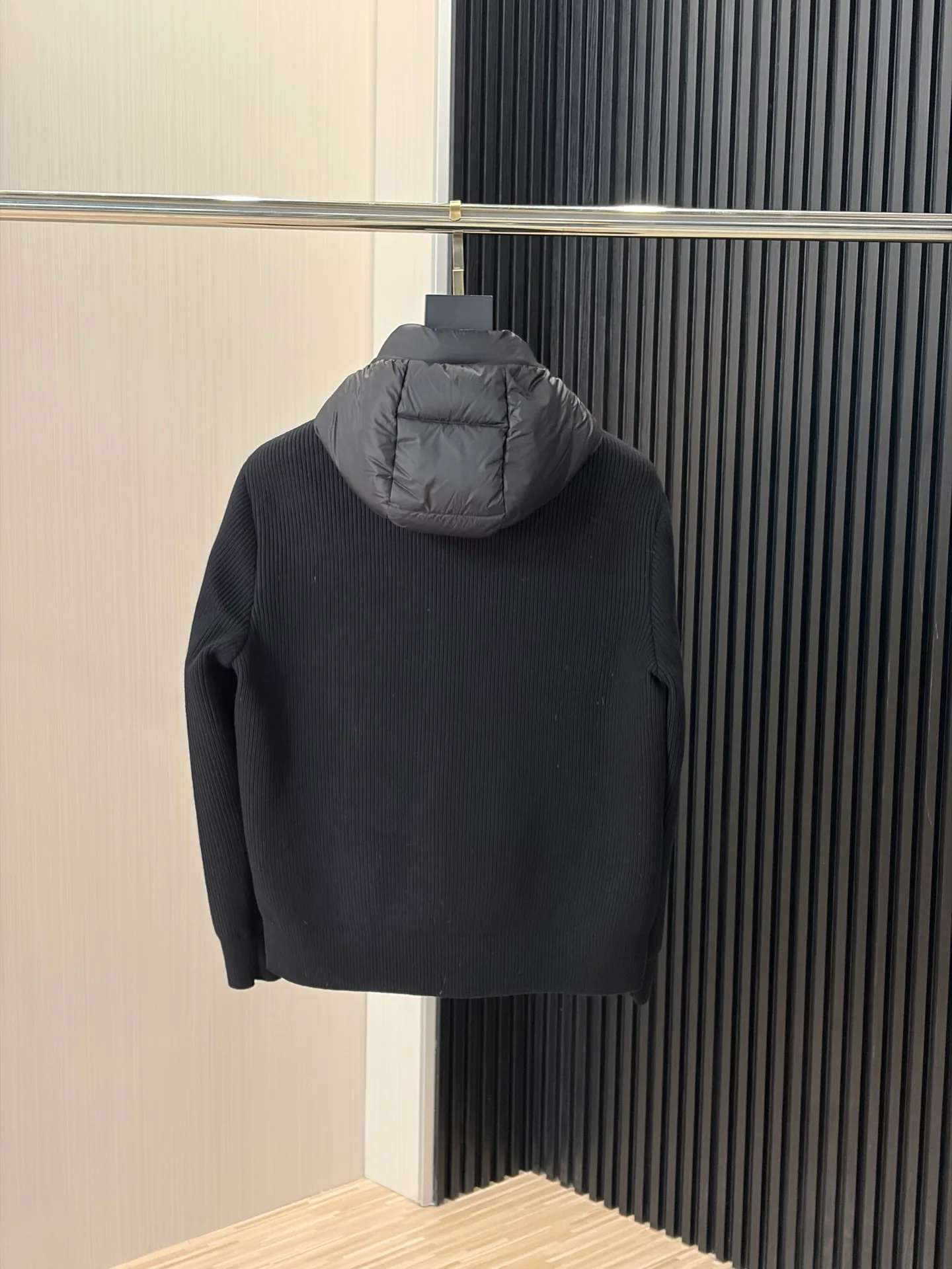 Women's Jackets And Down Jackets PRADA 18391743