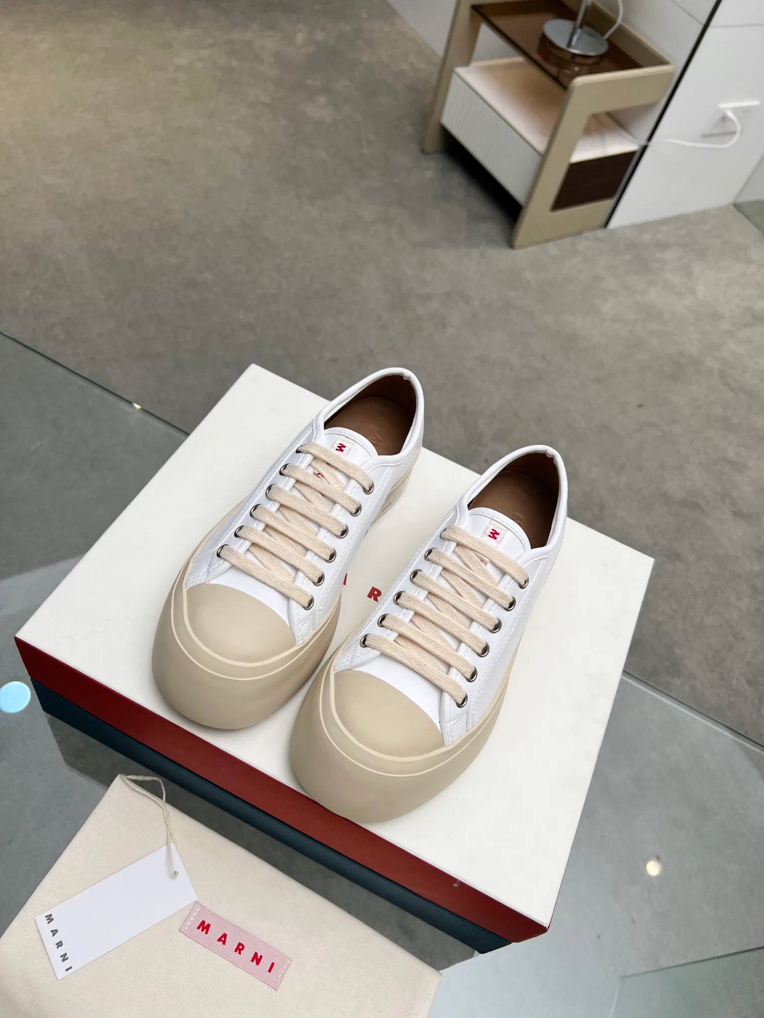 Women's Sneakers MARNI 18039748