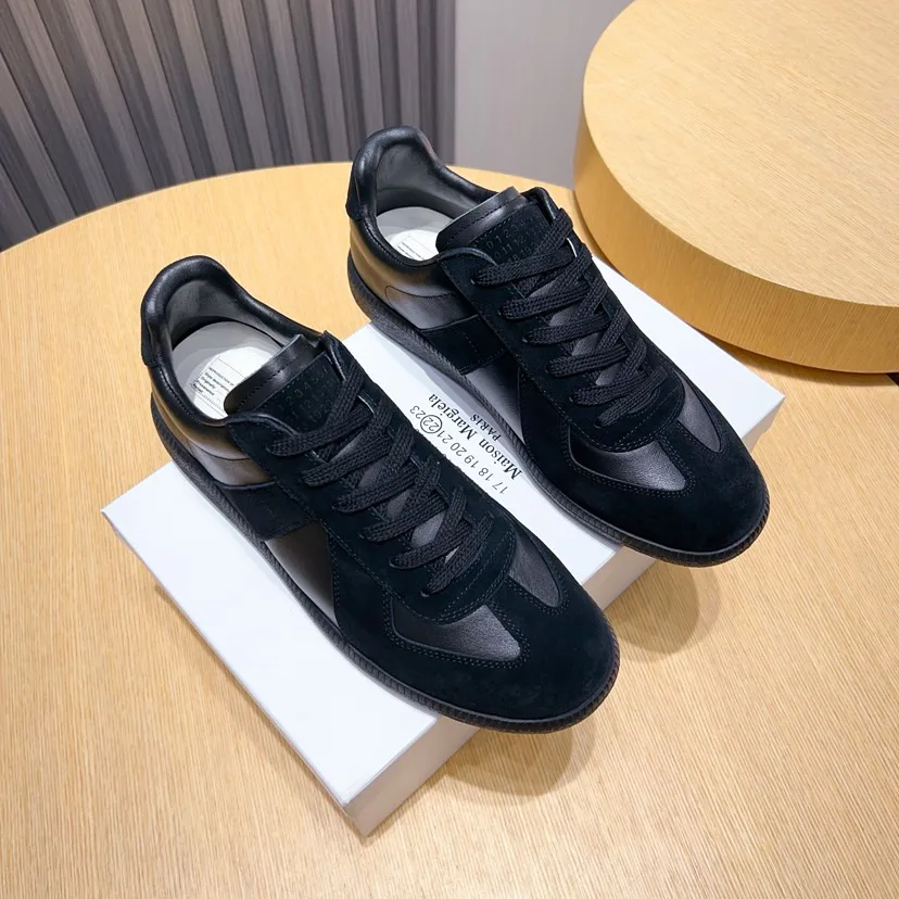 Women's Sneakers MAISON MARGIELA 17286709