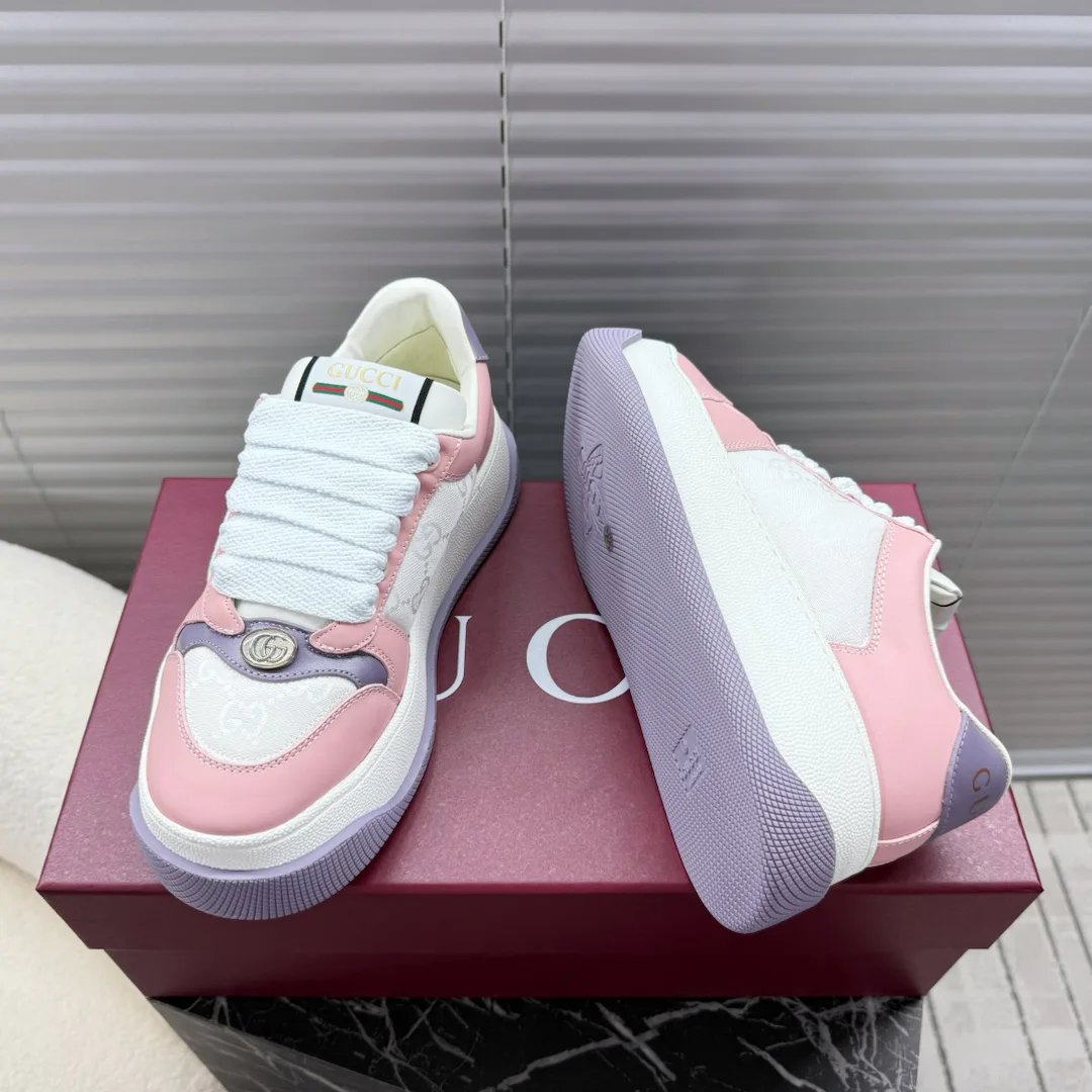 Women's Sneakers GUCCI 18011384