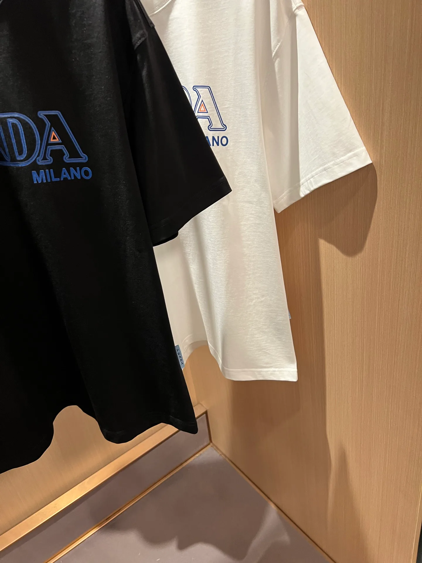 Футболки Мужские Prada 18592615
