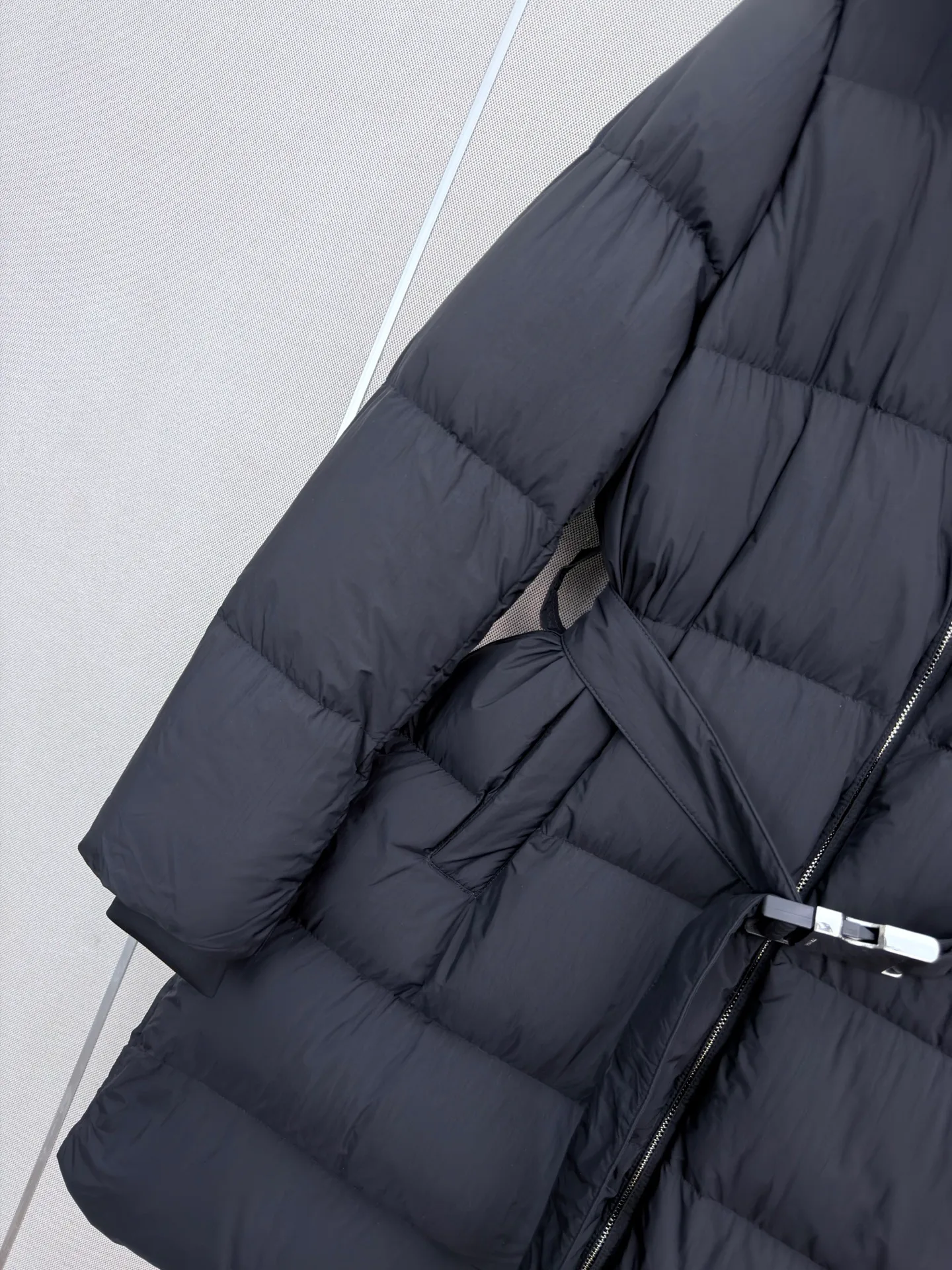 Women's Jackets And Down Jackets PRADA 18108679