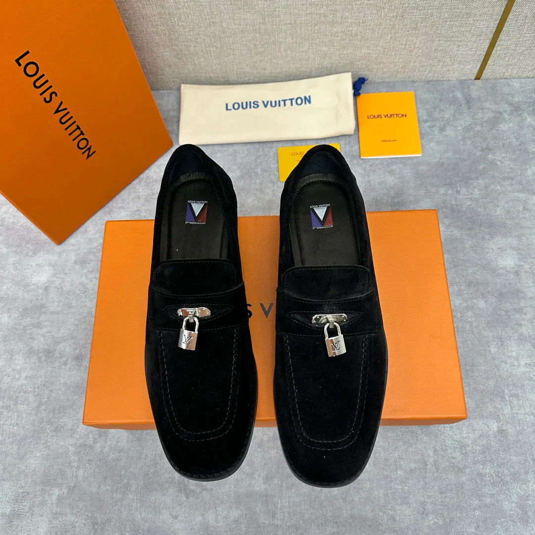 Men's Loafers And Dress Shoes LOUIS VUITTON 18194002