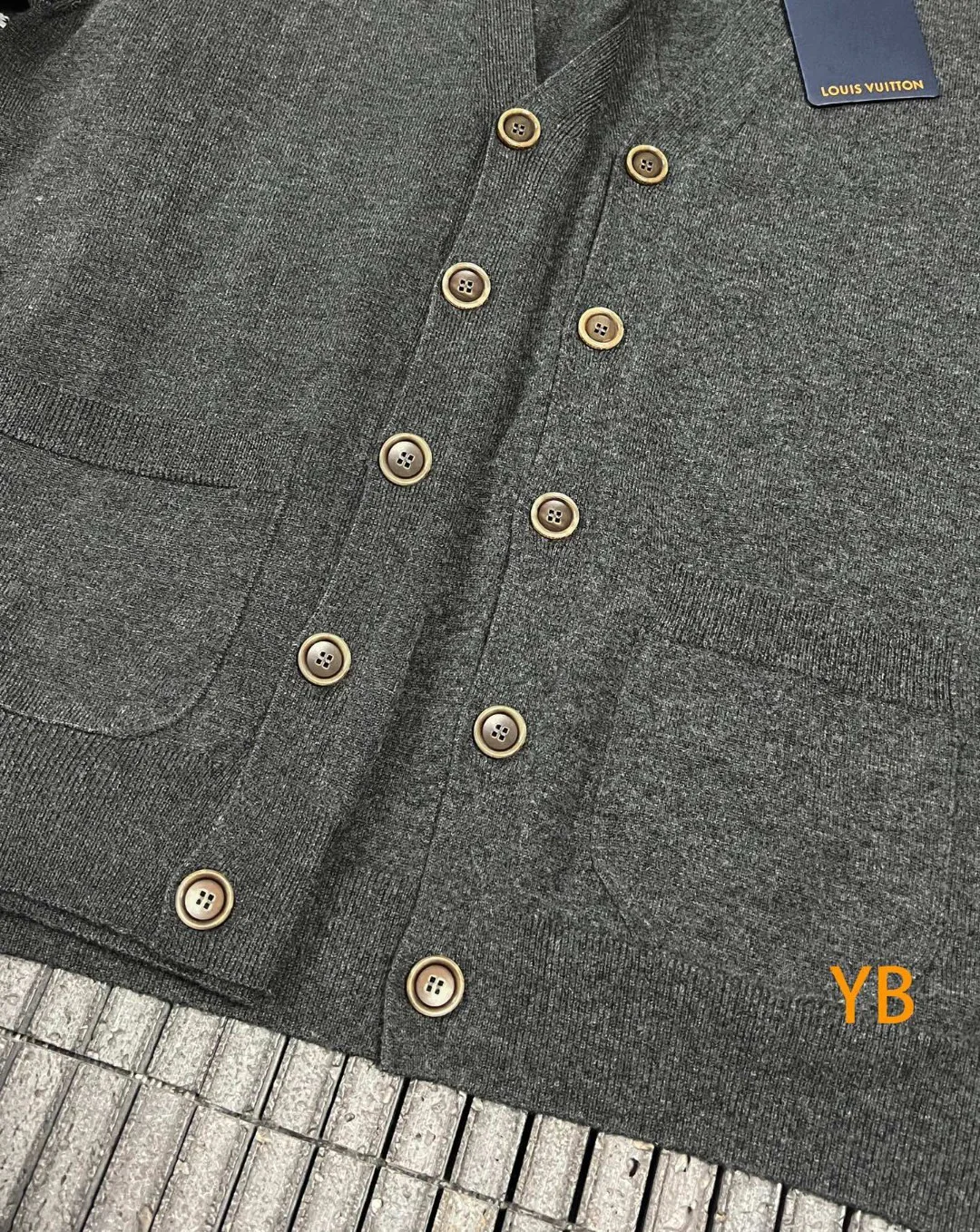 Men's Jumpers And Sweaters LOUIS VUITTON 17740874