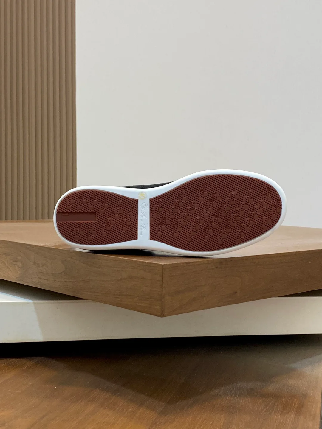 Men's Sneakers LORO PIANA 18517463