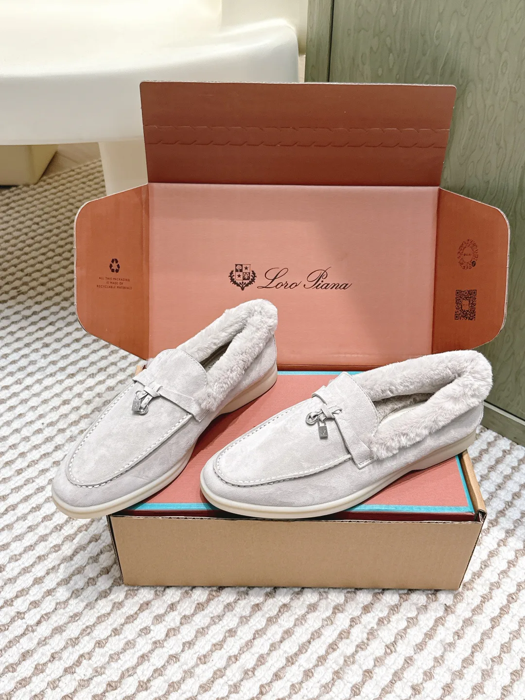 Women's Loafers And Moccasins LORO PIANA 18007027