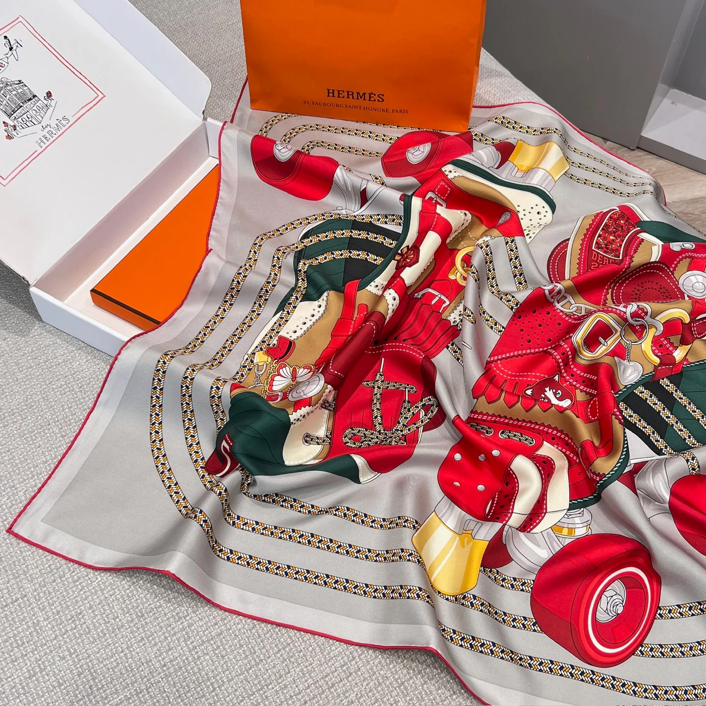 Silk Scarves HERMES 17991433