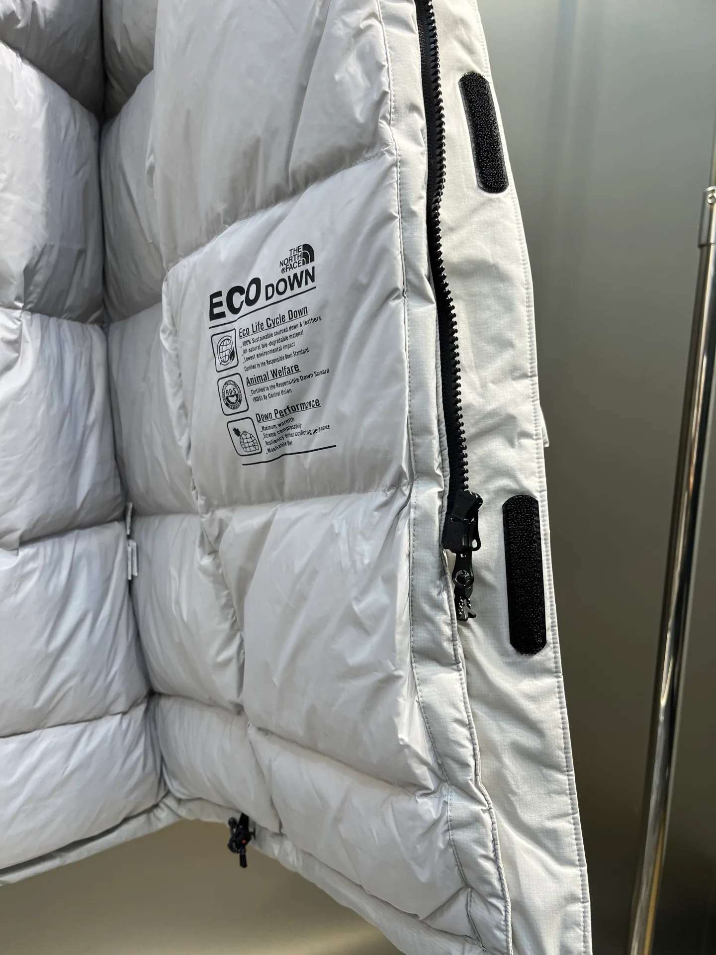 Women's Jackets And Down Jackets THE NORTH FACE 18130440