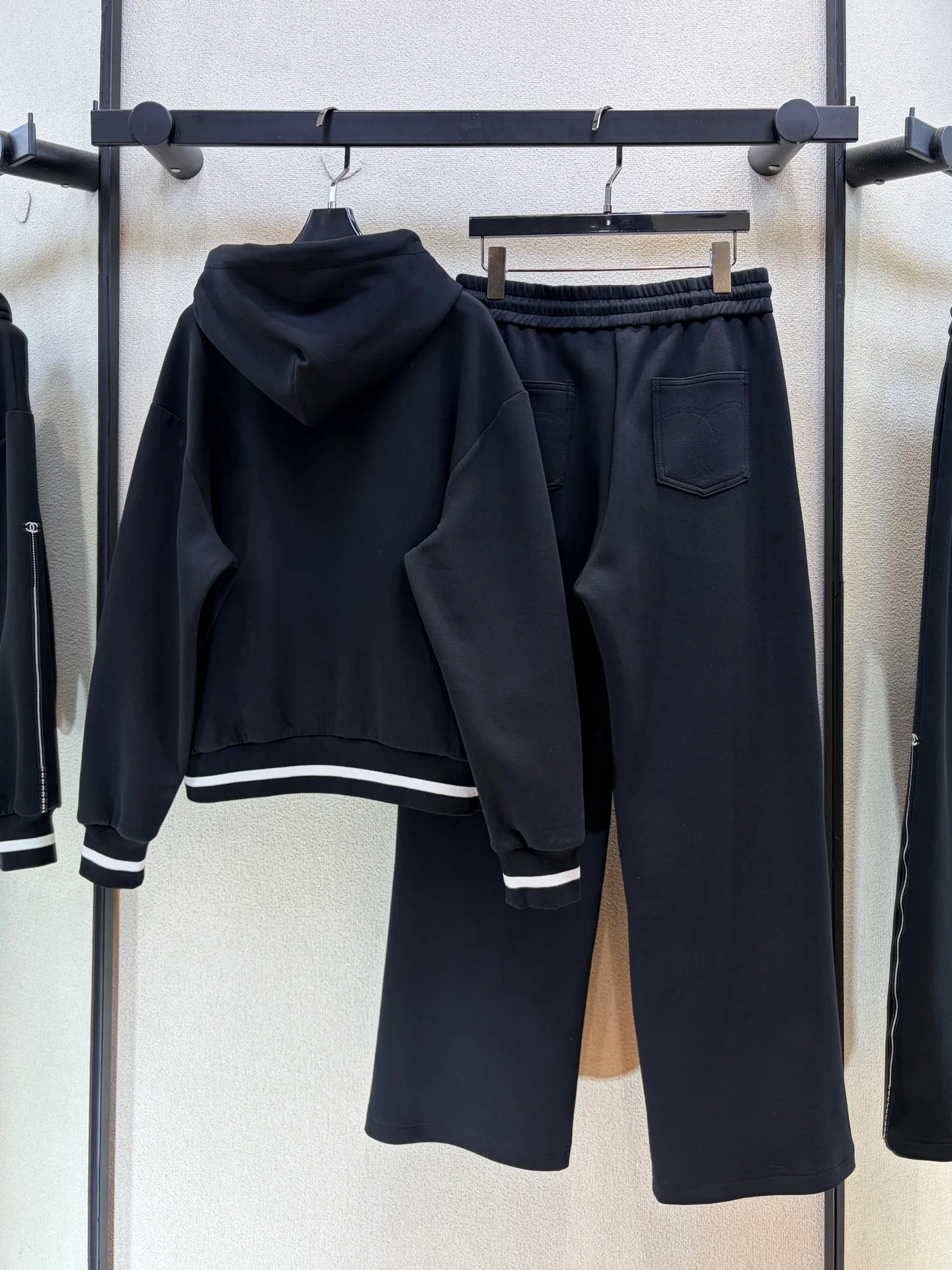Women's Tracksuits CHANEL 18408099