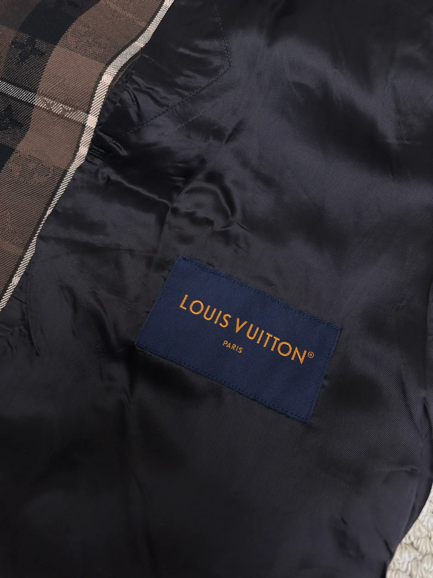 Men's Jackets And Down Jackets LOUIS VUITTON 18303117