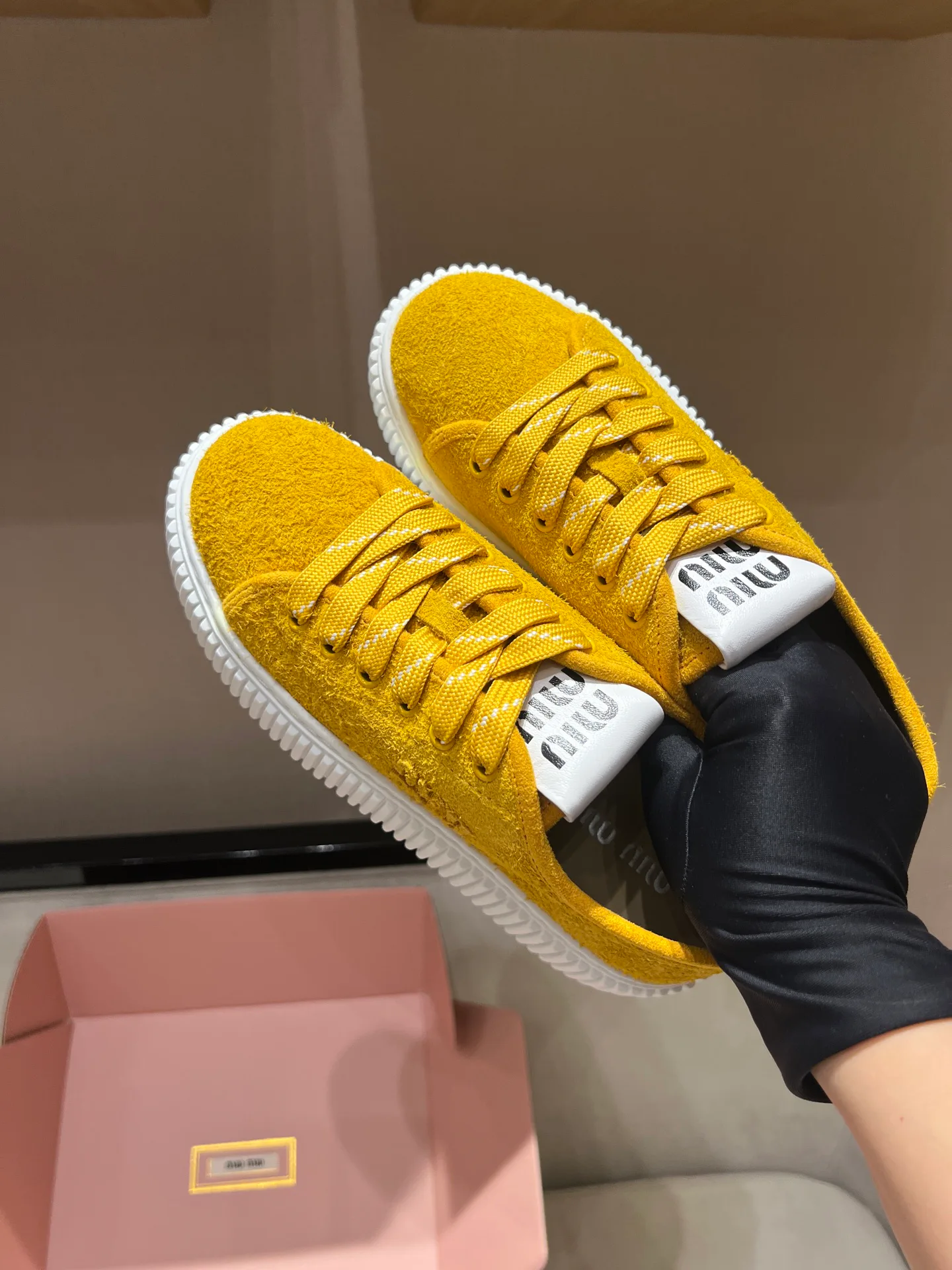 Women's Sneakers MIU MIU 18020242