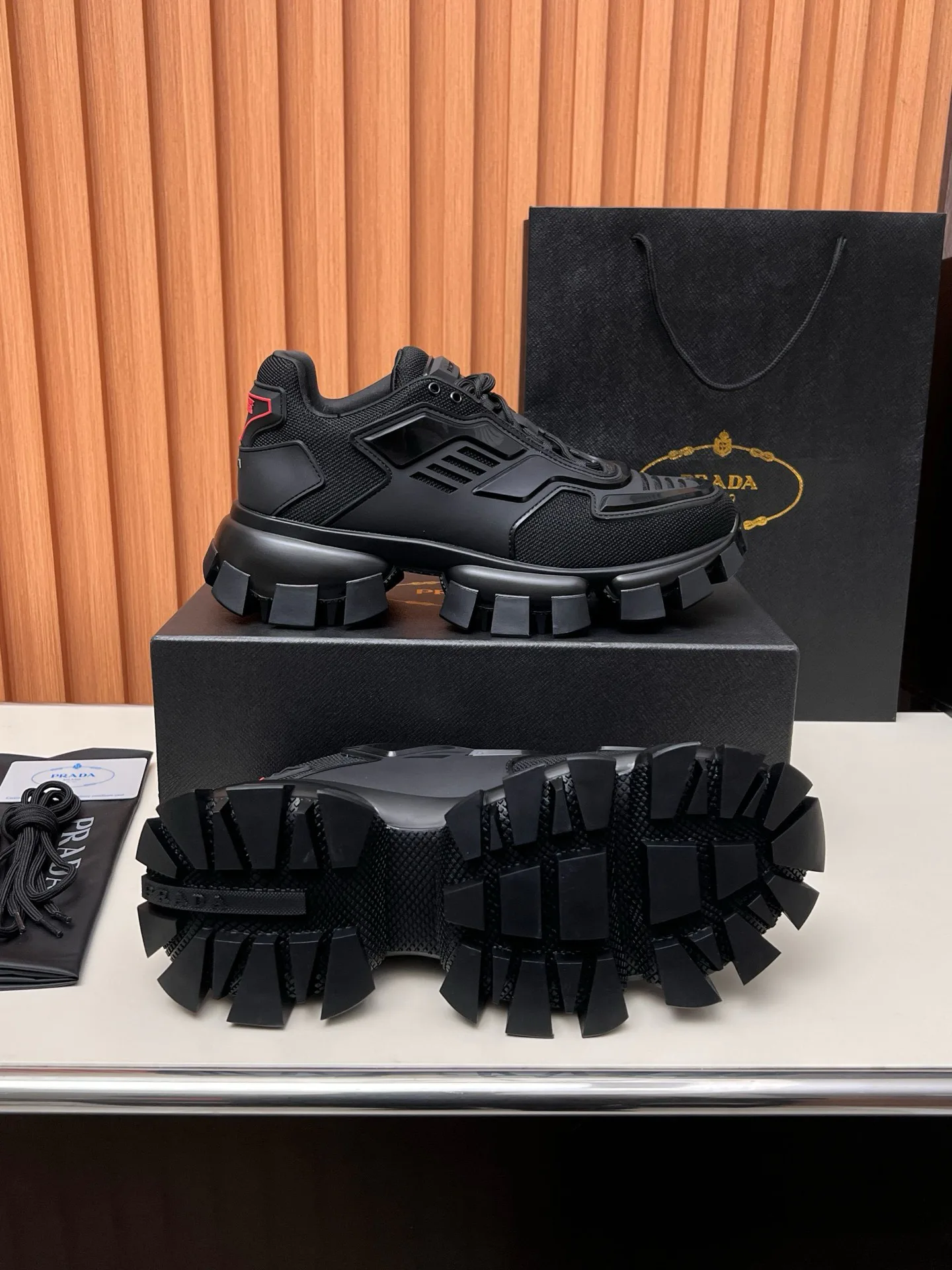 Women's Sneakers PRADA 17955145