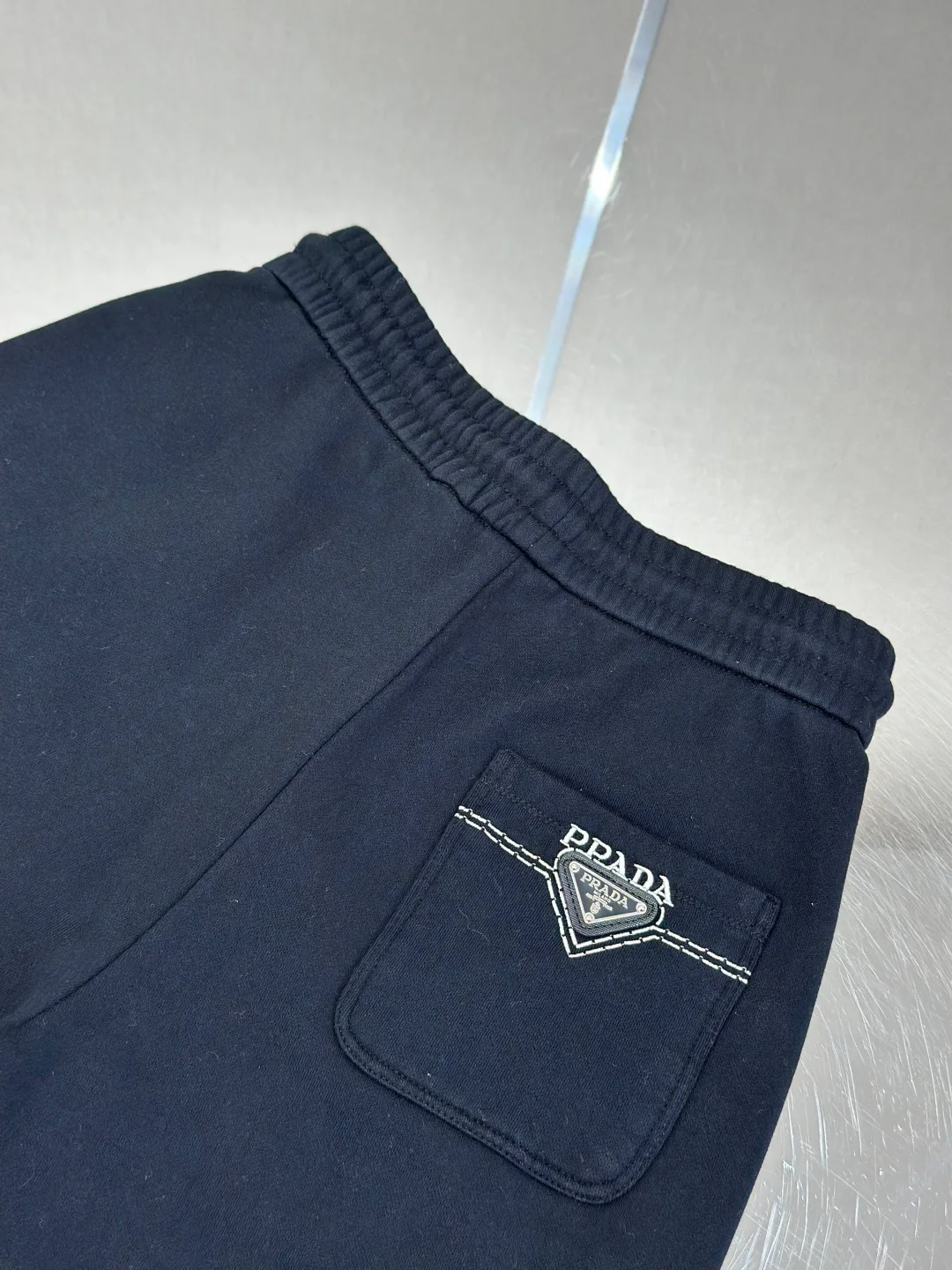 Men's Shorts PRADA 17468338