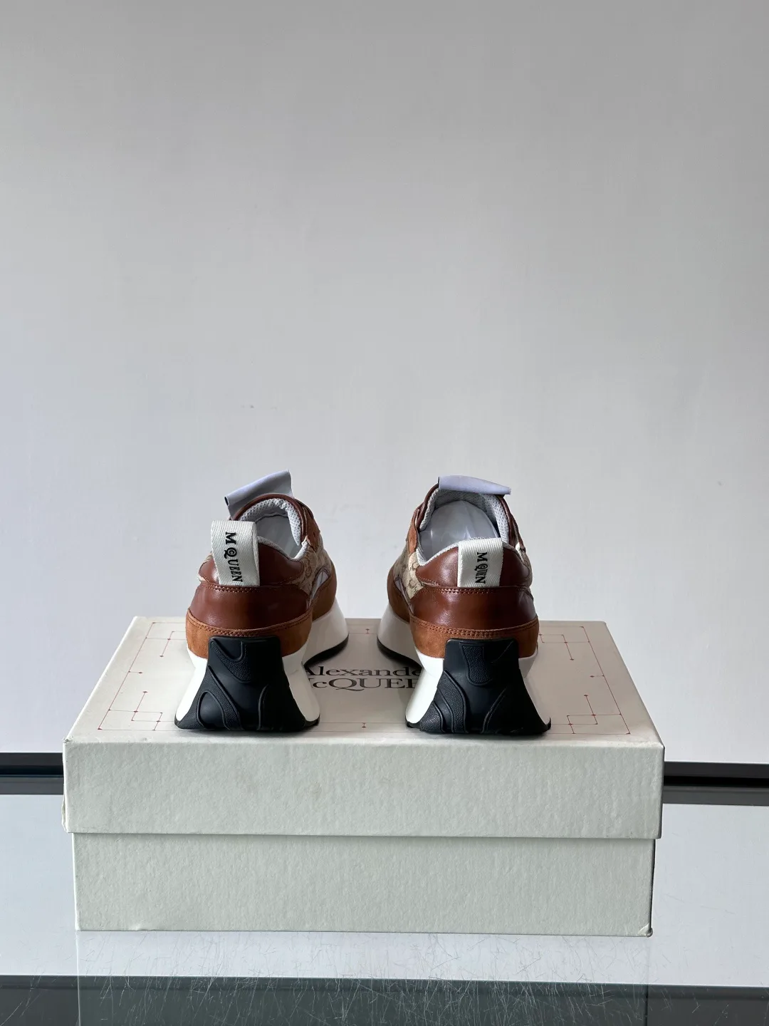 Women's Sneakers ALEXANDER MCQUEEN 17876157