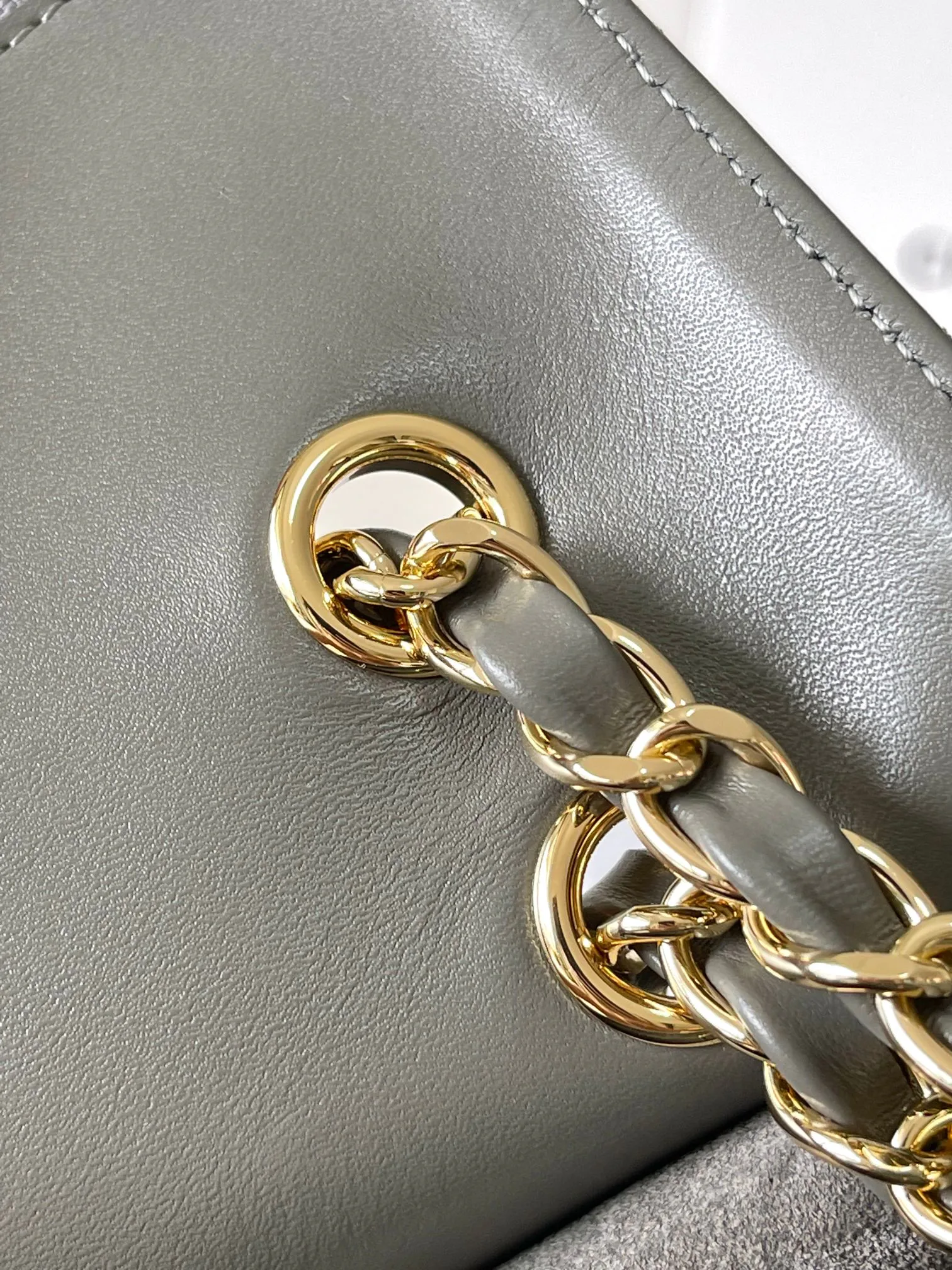 Women's Classic Handbags CHANEL 18528900