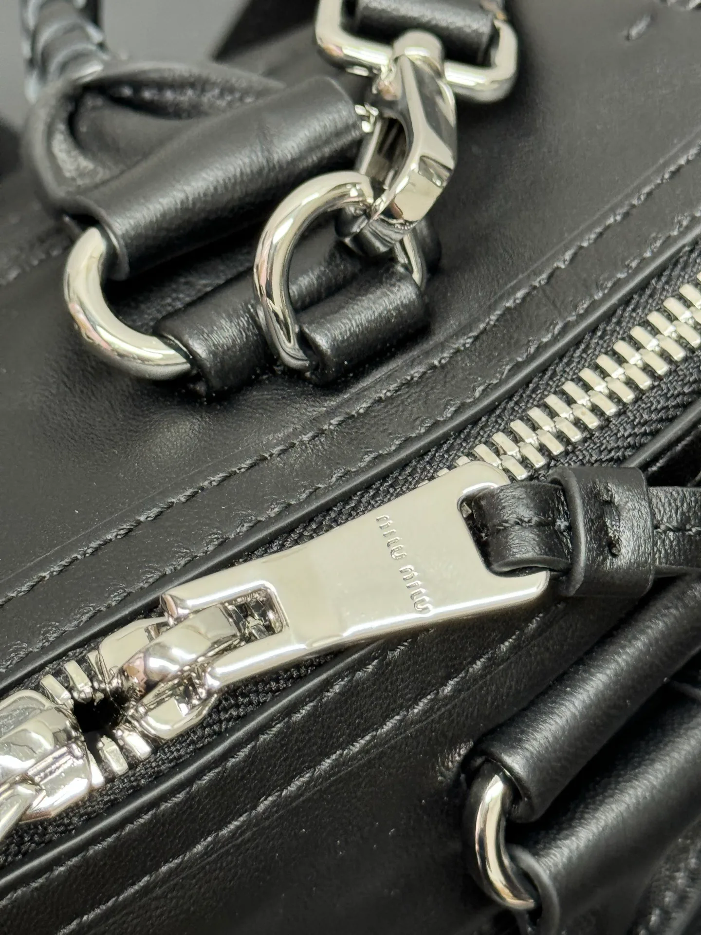 Women's Classic Handbags MIU MIU 18321237