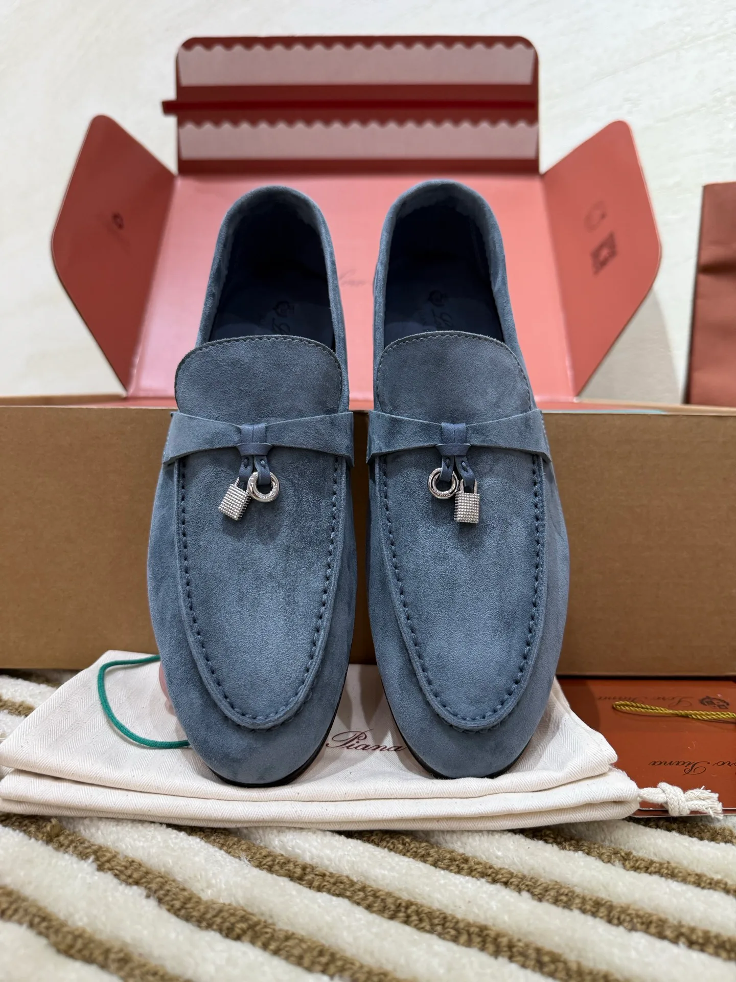 Women's Loafers And Moccasins LORO PIANA 17801919