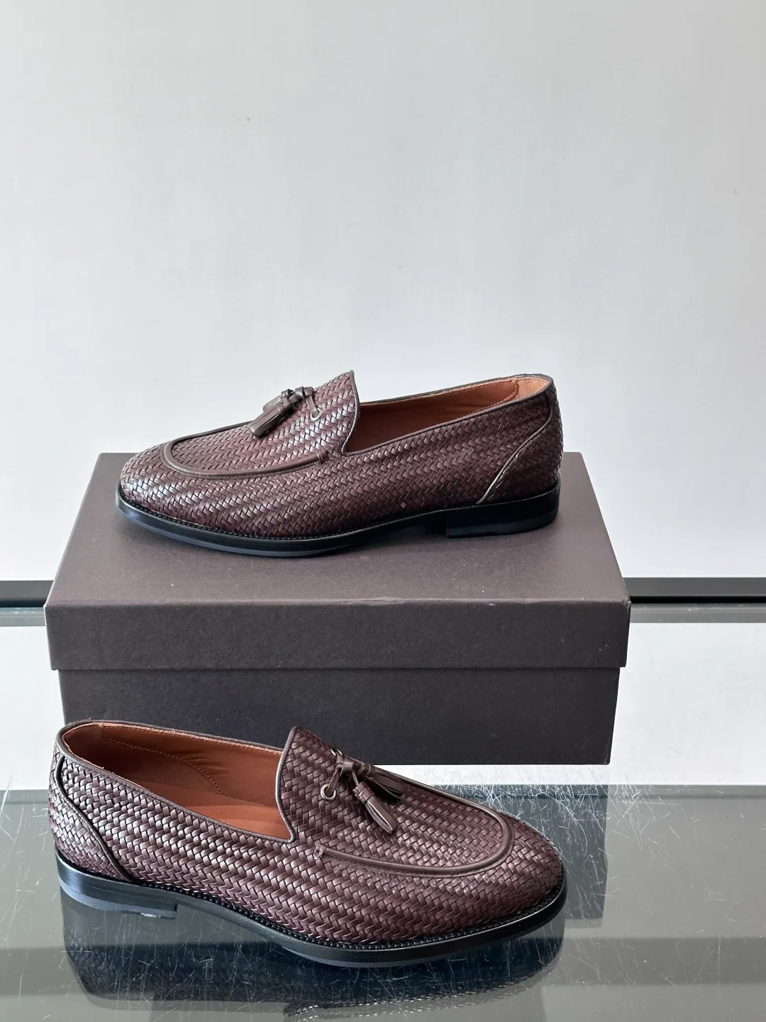 Men's Loafers And Dress Shoes BOTTEGA VENETA 17730366