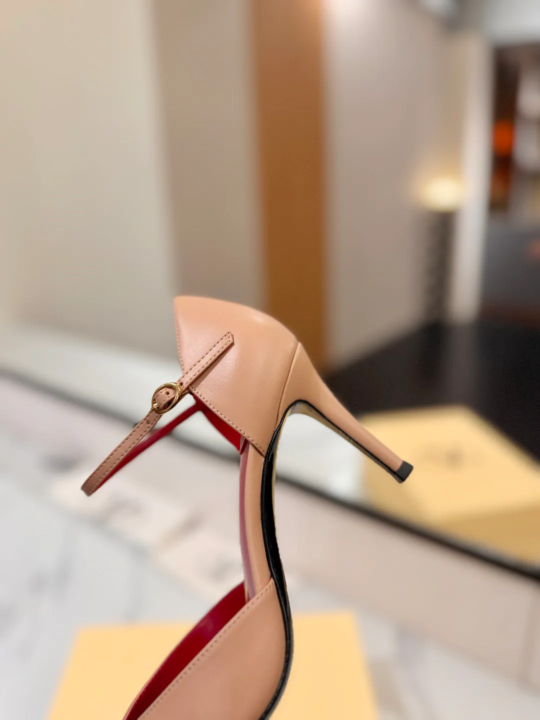 Women's Open-Toe Sandals VALENTINO 18134969