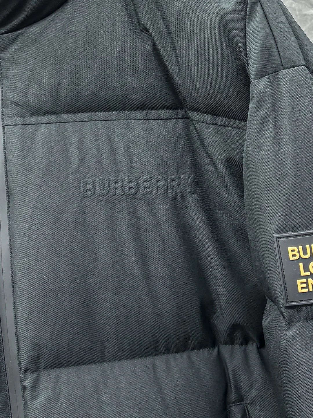 Men's Jackets And Down Jackets BURBERRY 16994583