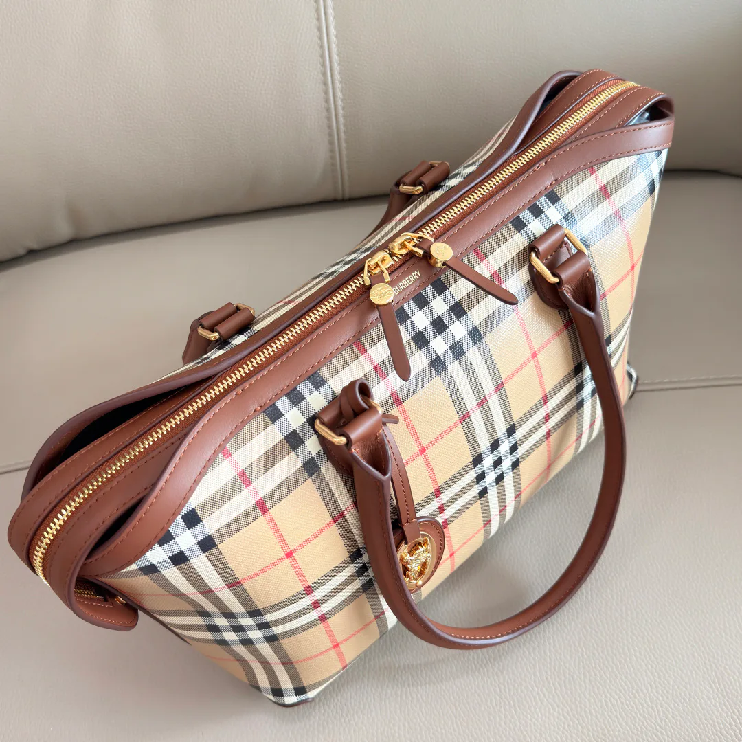 Women's Classic Handbags BURBERRY 17948671