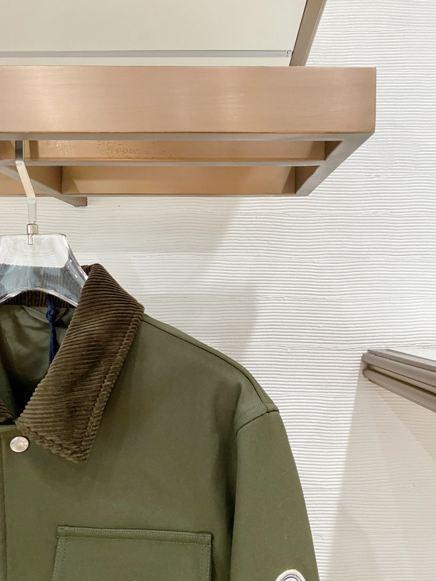 Men's Jackets And Down Jackets MONCLER 17993396