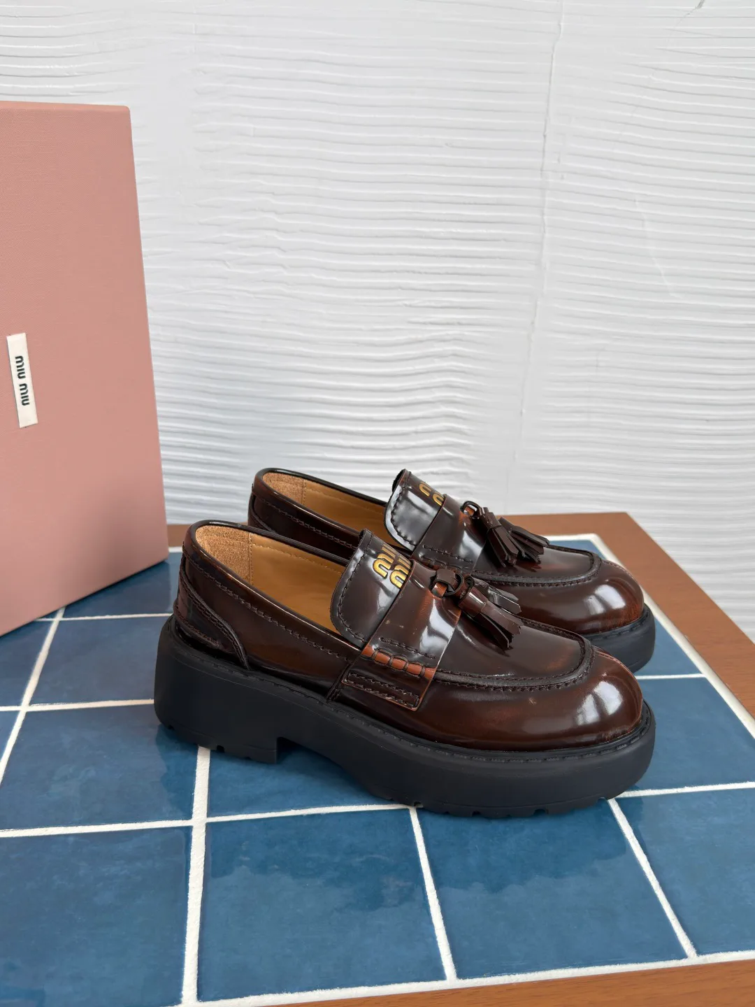 Women's Loafers And Moccasins MIU MIU 18125457