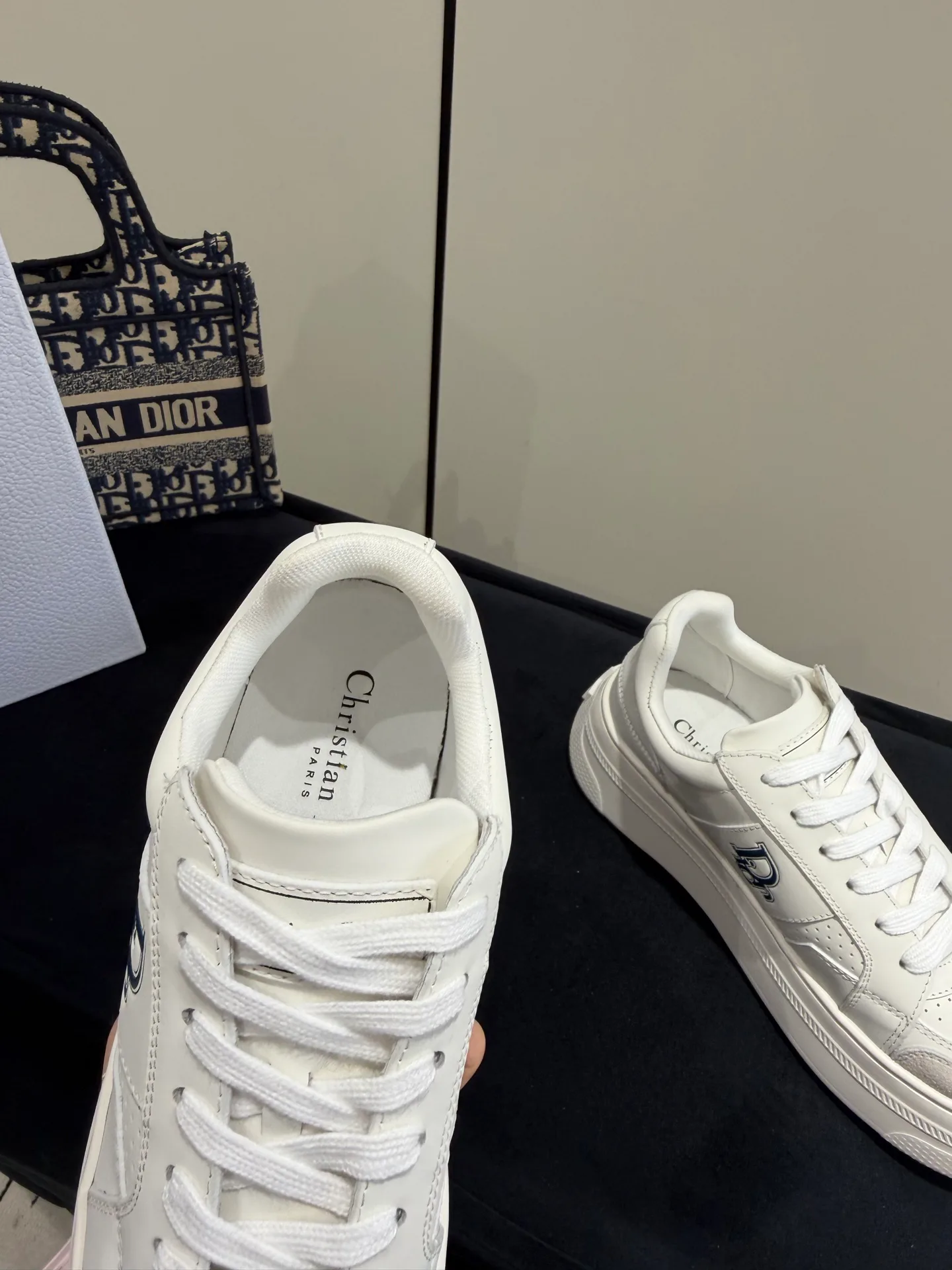 Women's Sneakers CHRISTIAN DIOR 17977503
