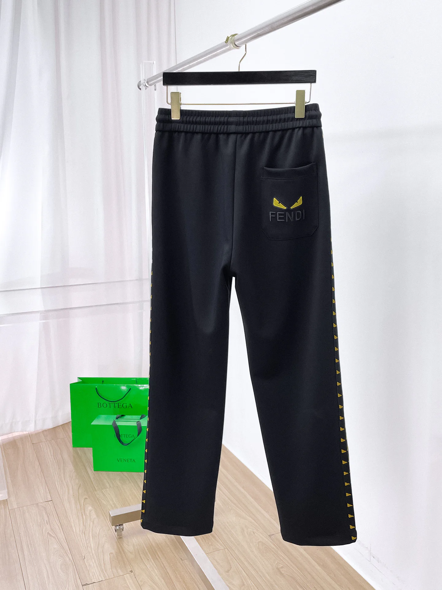 Men's Trousers FENDI 18399376