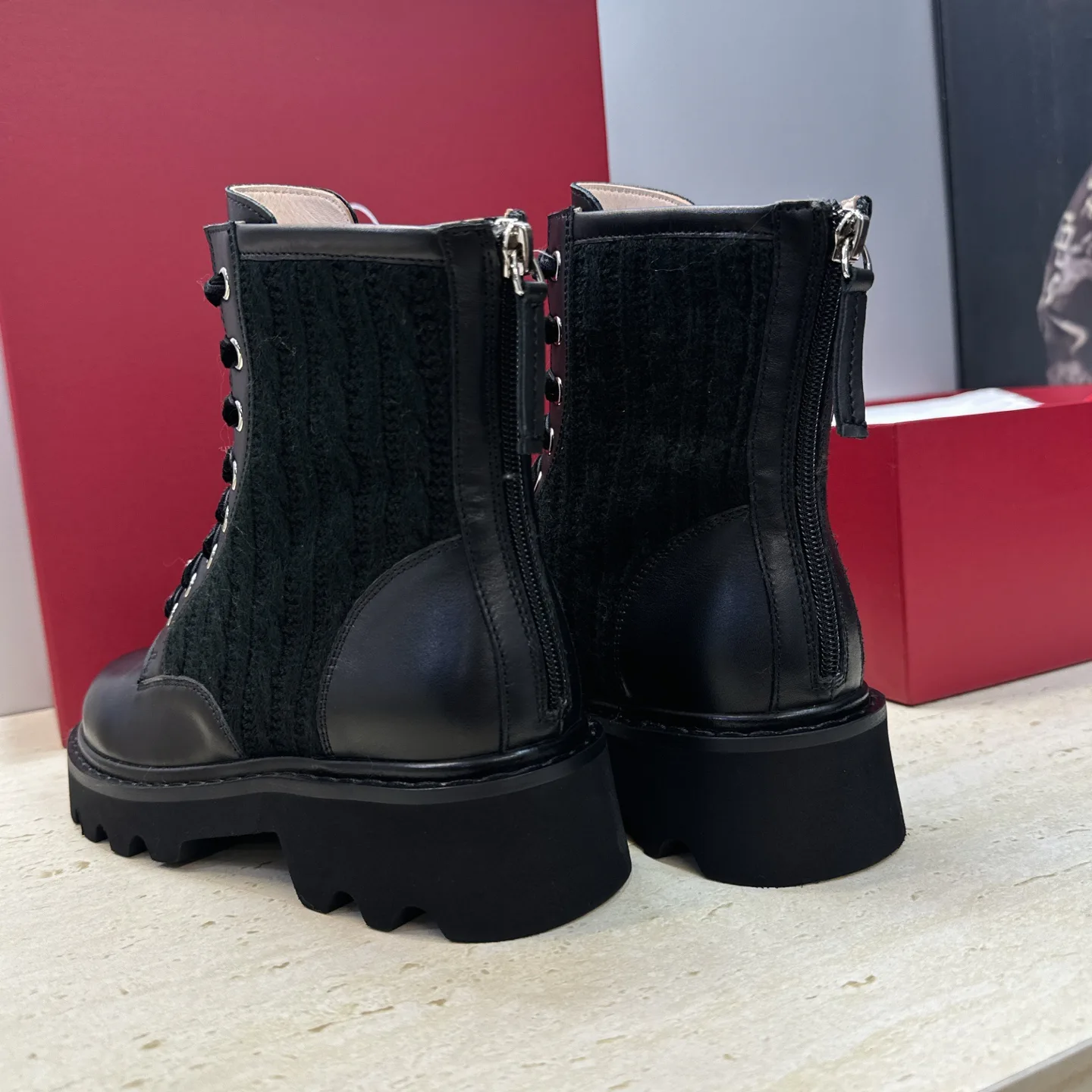 Women's Ankle Boots ROGER VIVIER 18256241