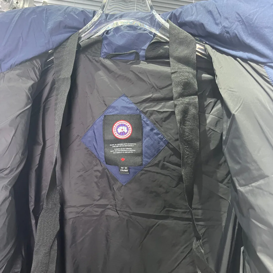 Men's Jackets And Down Jackets CANADA GOOSE 18204198