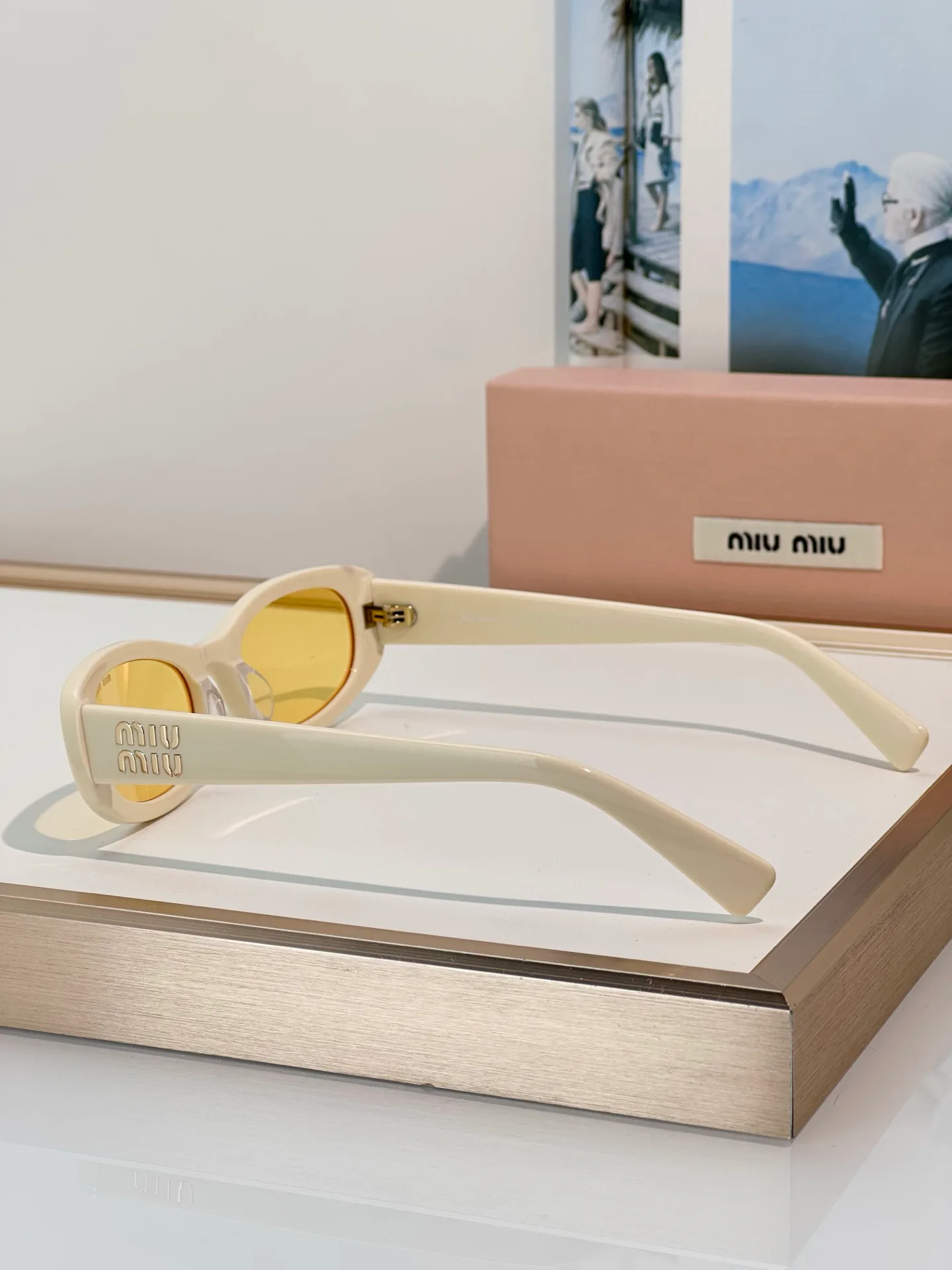 Glasses MIU MIU 17565424