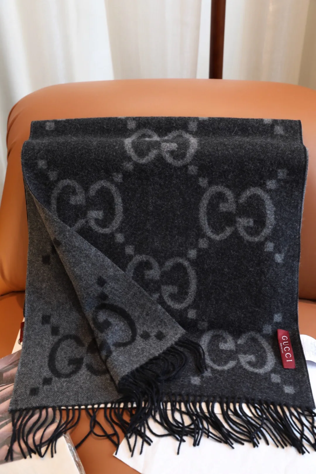 Scarves GUCCI 18265971