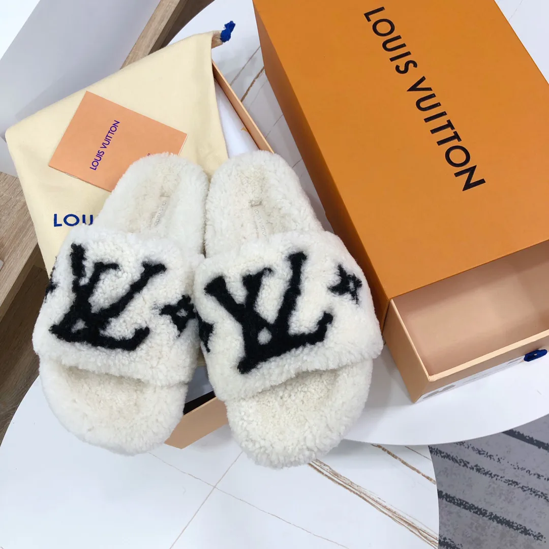 Women's Slippers LOUIS VUITTON 18152851