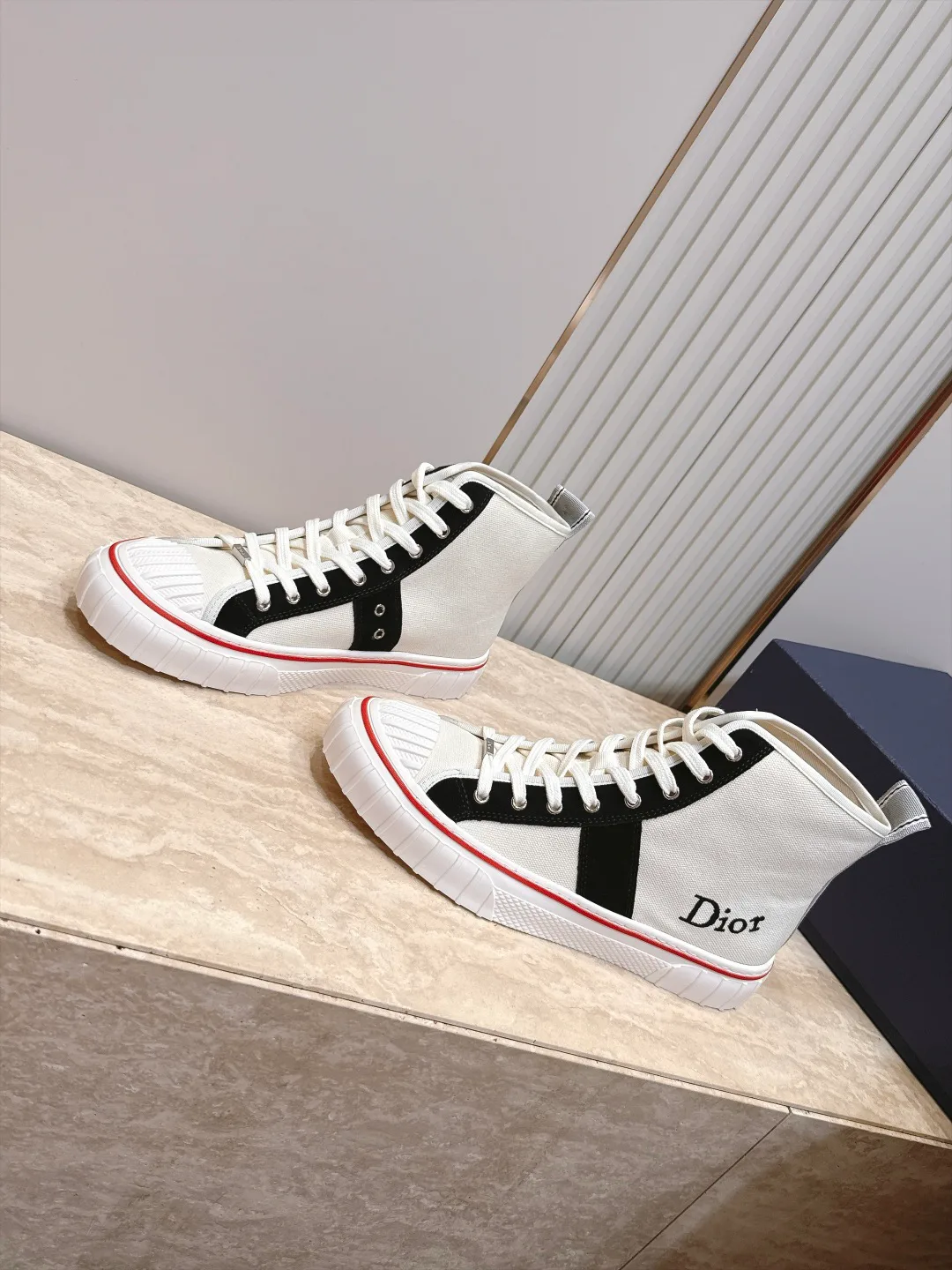 Women's Sneakers CHRISTIAN DIOR 18083929