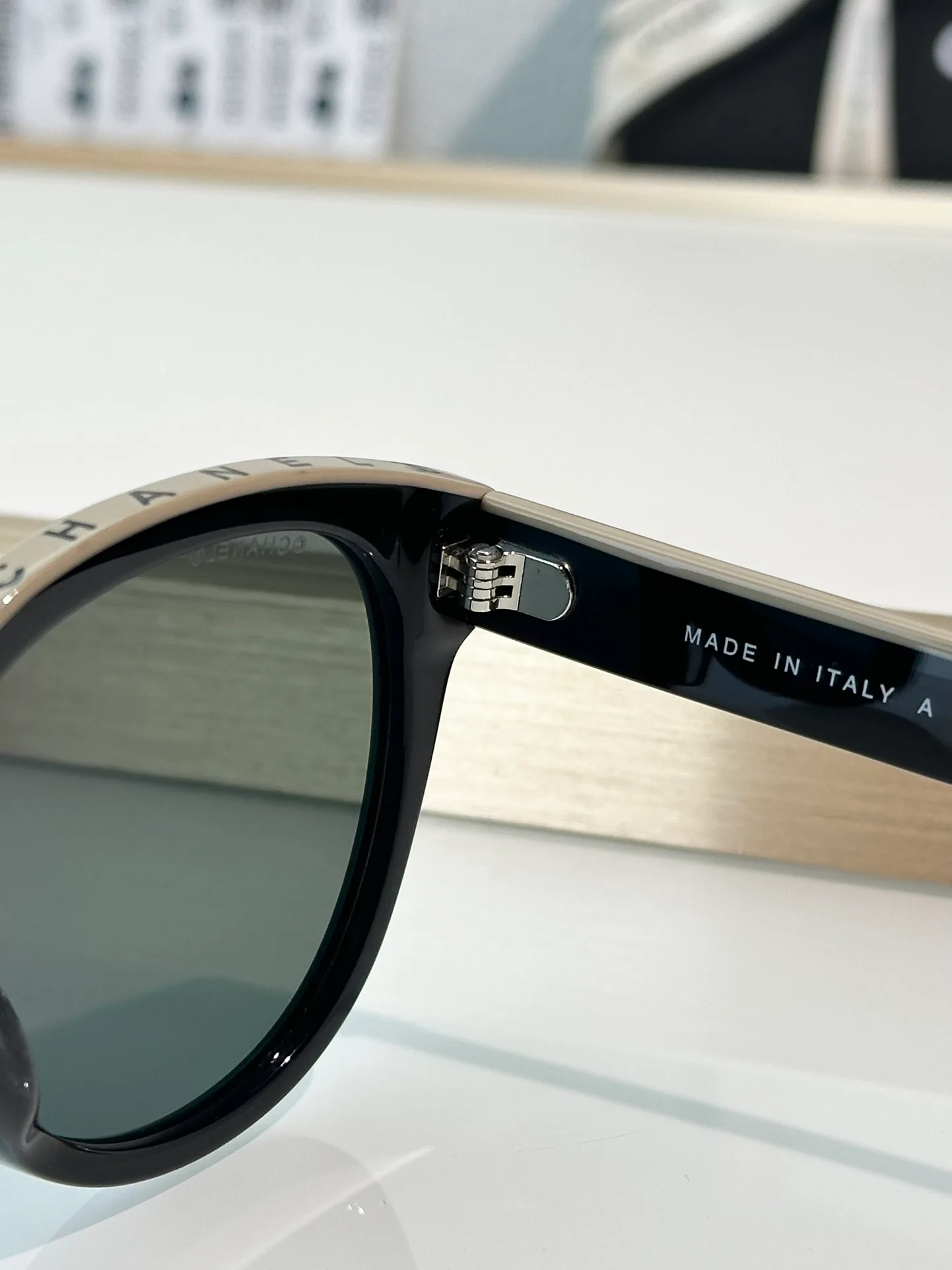 Glasses CHANEL 18094711