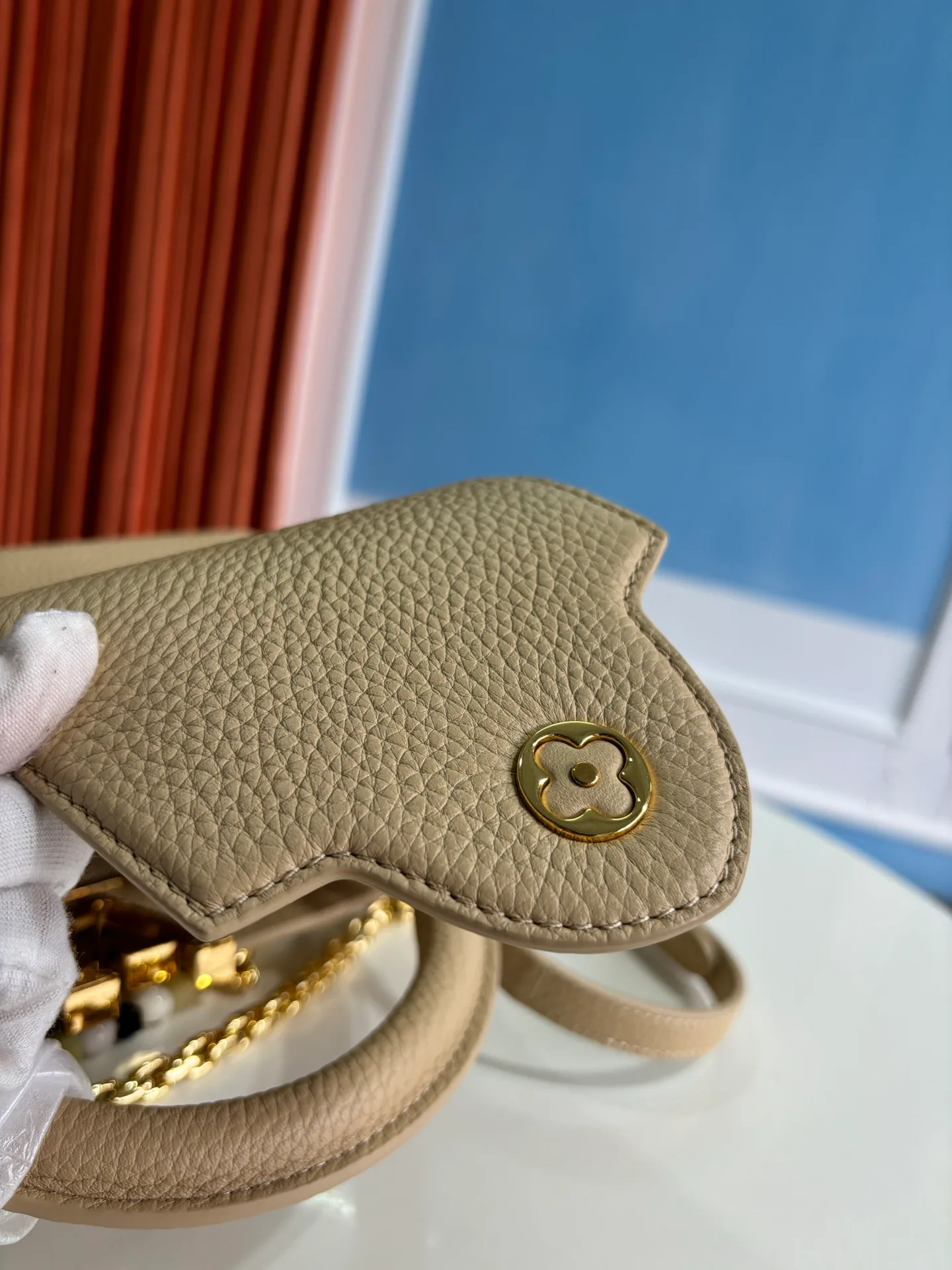 Women's Classic Handbags LOUIS VUITTON 17912344