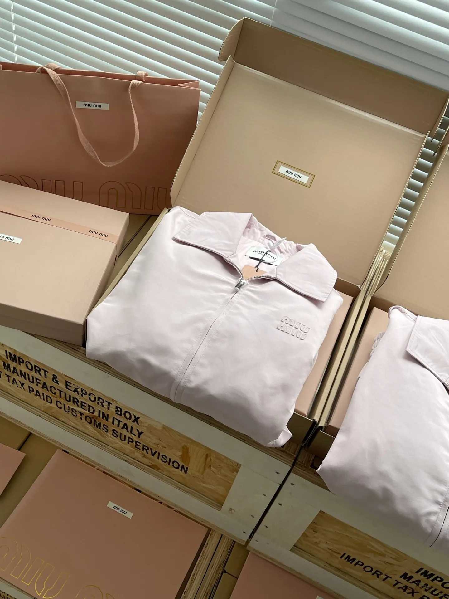 Men's Jackets And Down Jackets MIU MIU 18153894