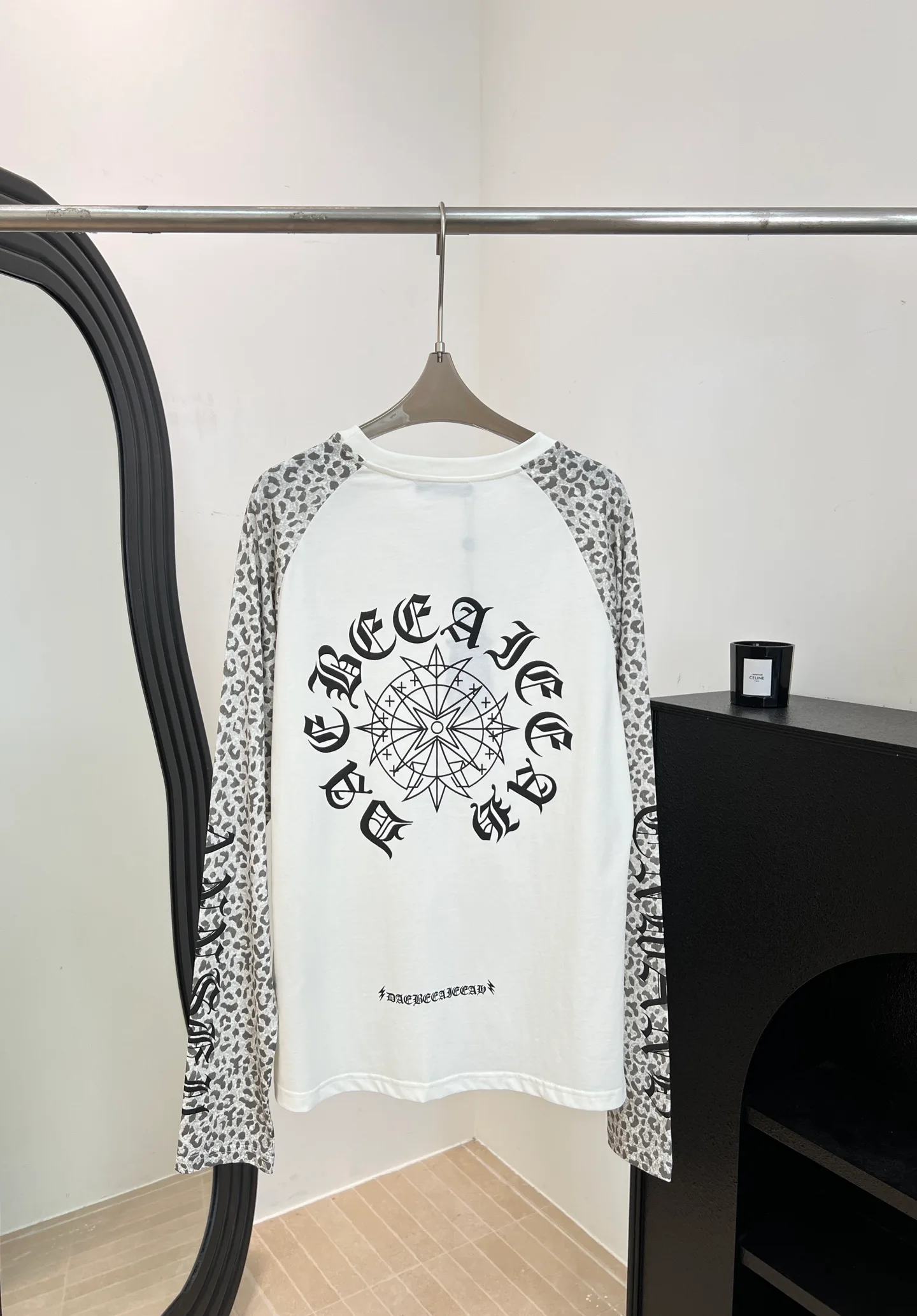 Women's T-Shirts CHROME HEARTS 17571162