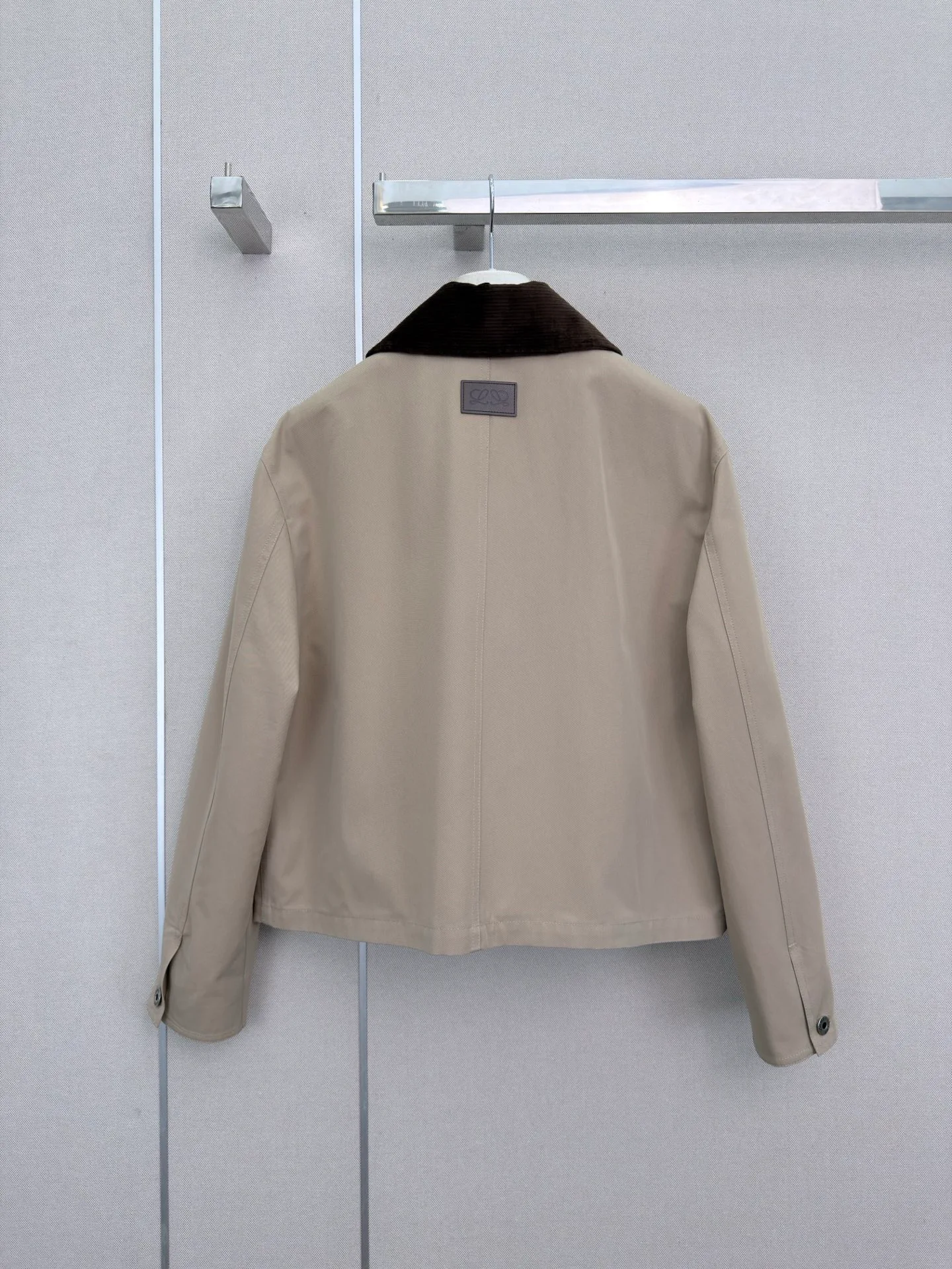 Women's Jackets And Down Jackets LOEWE 18023219