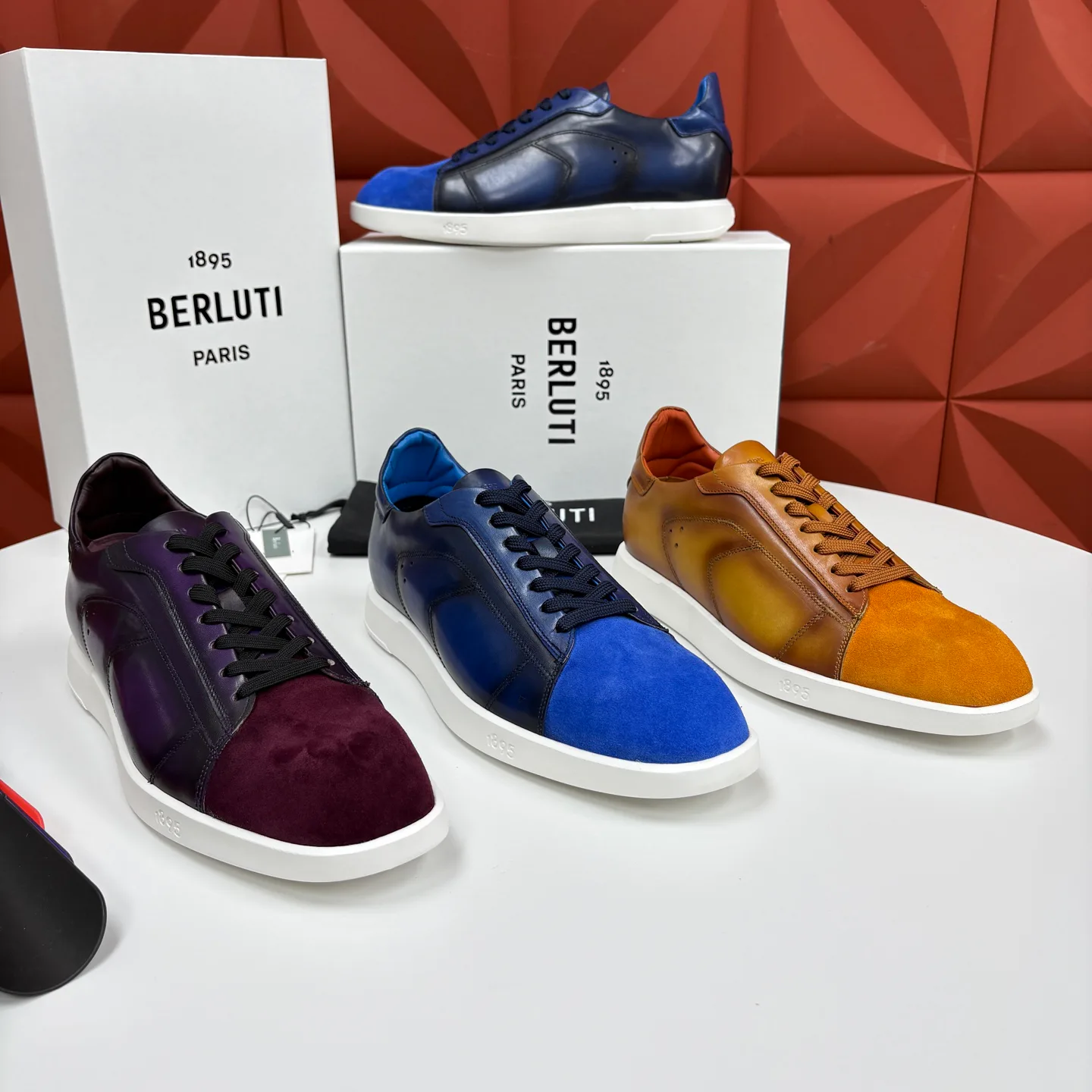 Men's Sneakers BERLUTI 17880675