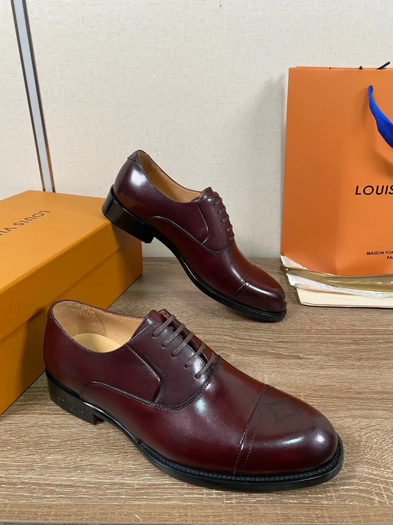 Men's Loafers And Dress Shoes LOUIS VUITTON 18193973