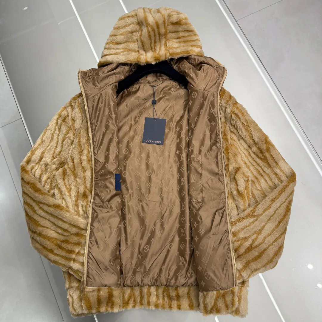 Men's Jackets And Down Jackets LOUIS VUITTON 18278423