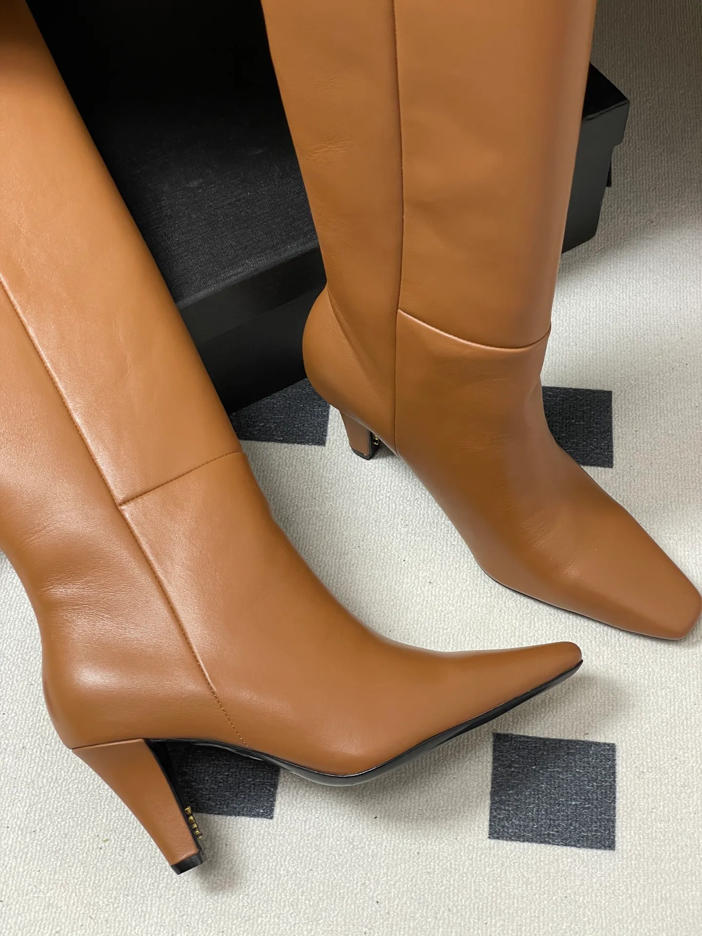 Women's Boots SAINT LAURENT 18461750