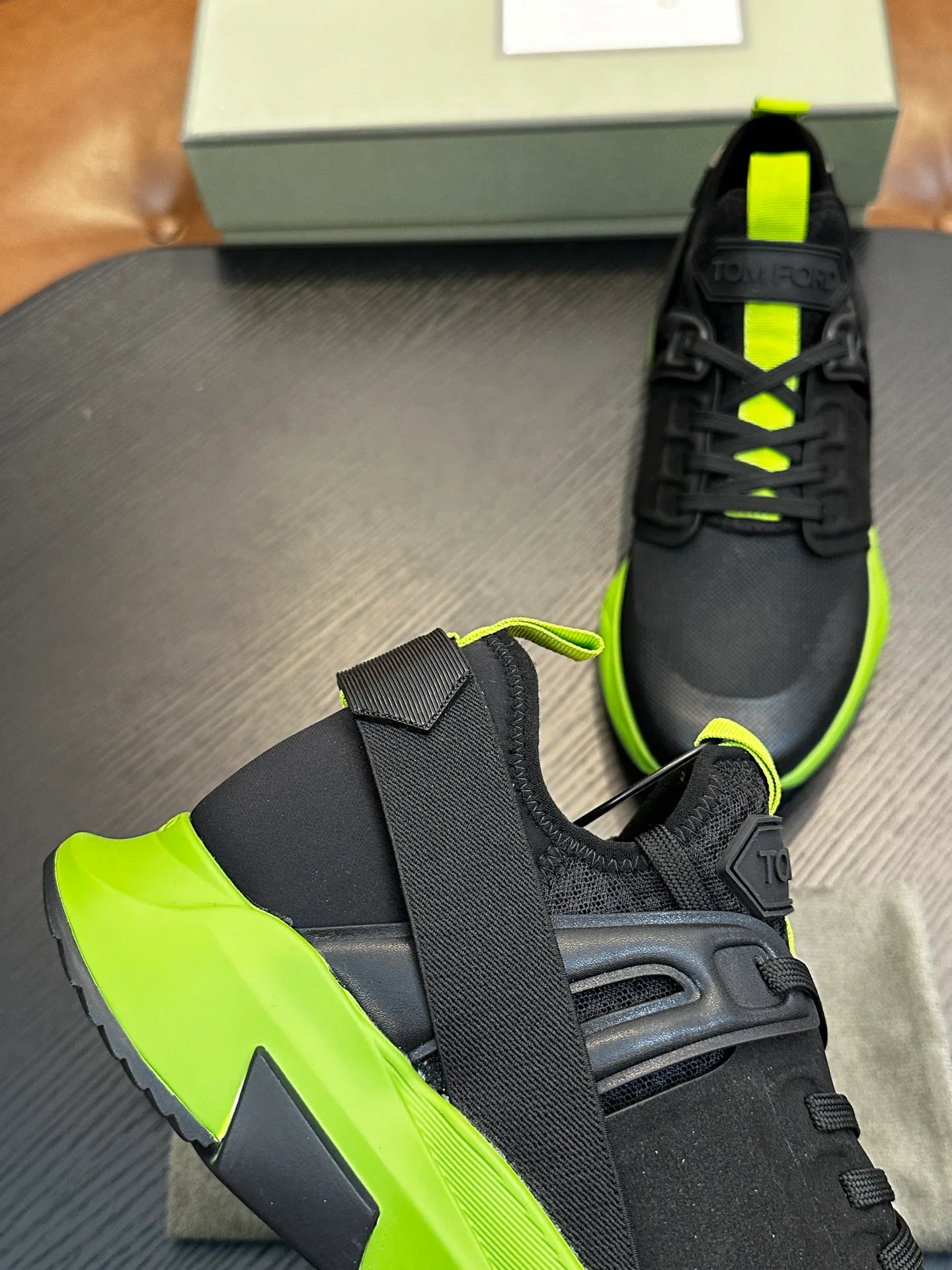 Men's Sneakers TOM FORD 18118657