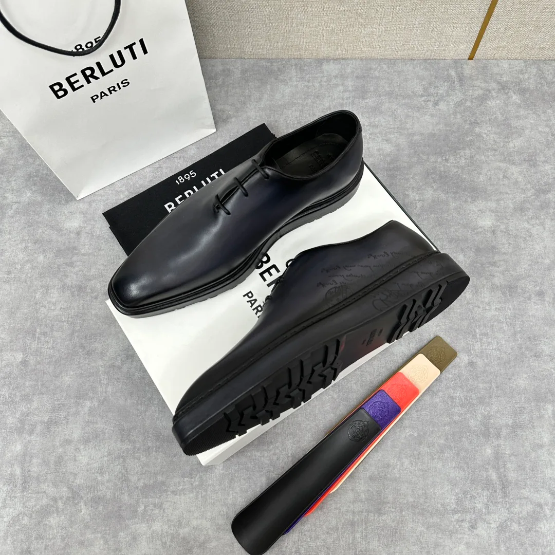 Men's Loafers And Dress Shoes BERLUTI 18117478